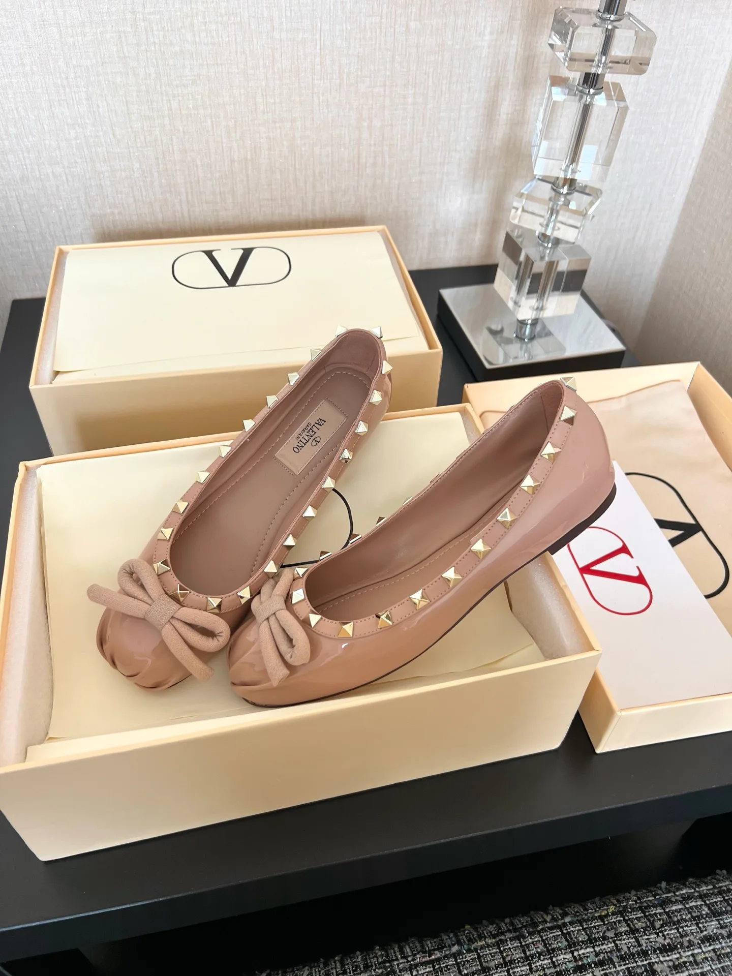 Women's Ballet Flats VALENTINO 17480178