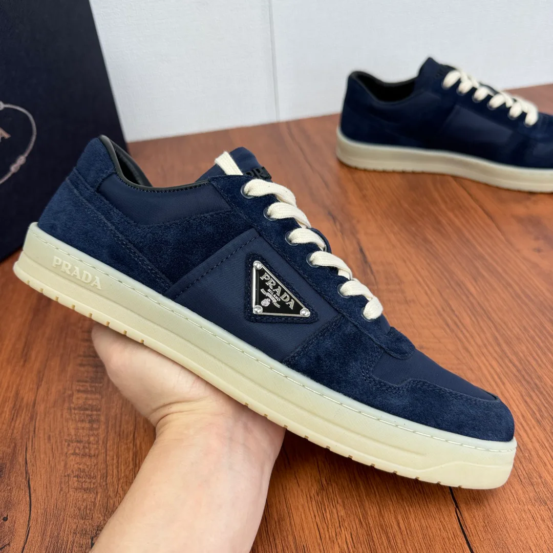 Кроссовки Мужские Prada 18633564