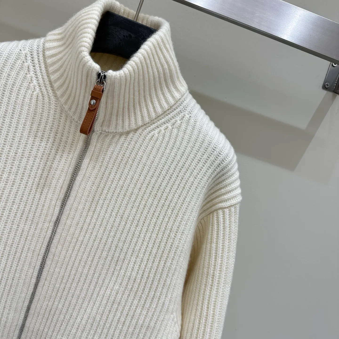 Women's Jumpers And Sweaters HERMES 18335395