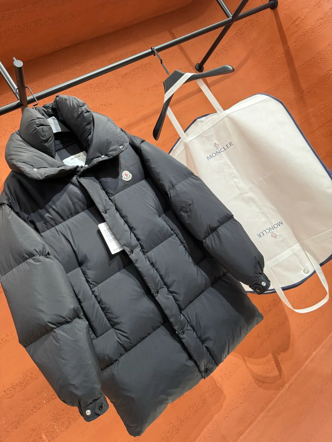 Men's Jackets And Down Jackets MONCLER 18487555