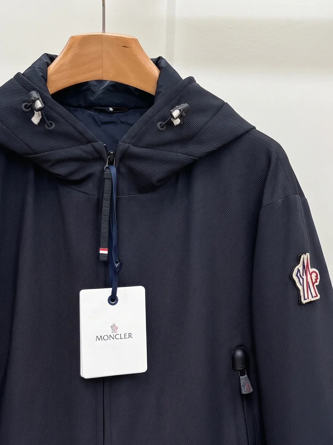 Куртки И Пуховики Мужские Moncler 18596605