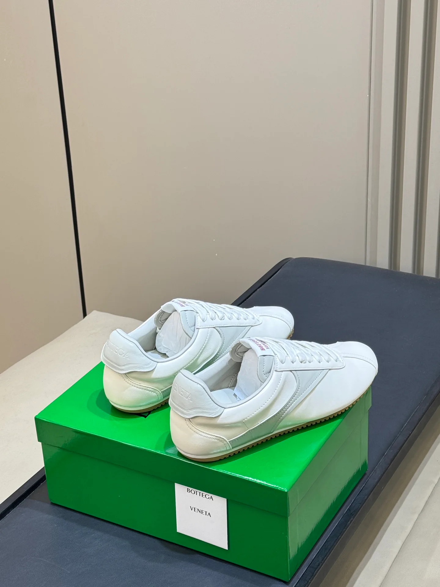 Women's Sneakers BOTTEGA VENETA 18072773