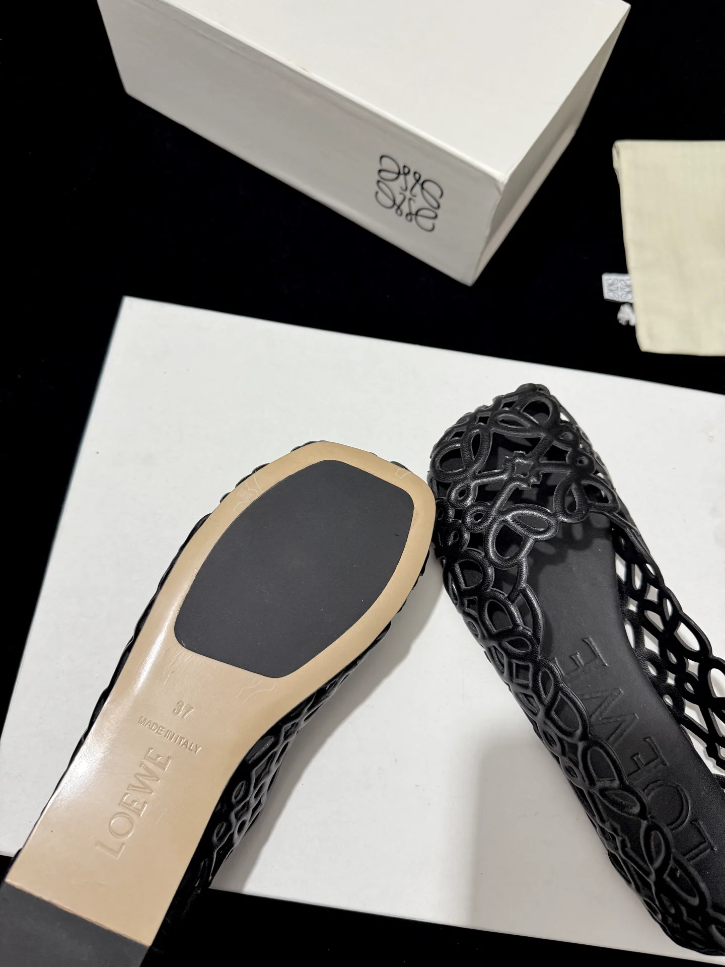 Women's Ballet Flats LOEWE 18110338