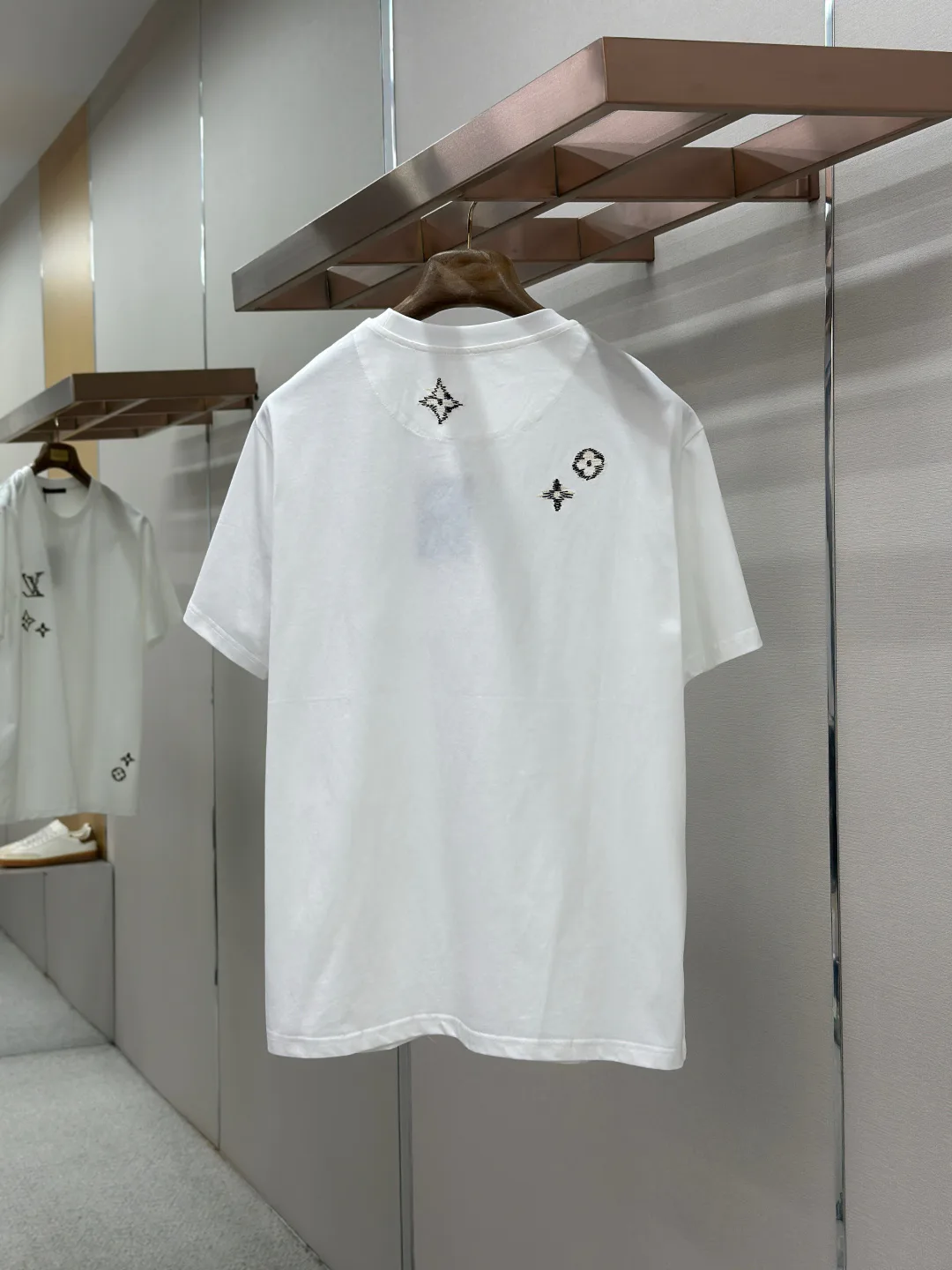 Women's T-Shirts LOUIS VUITTON 18191113