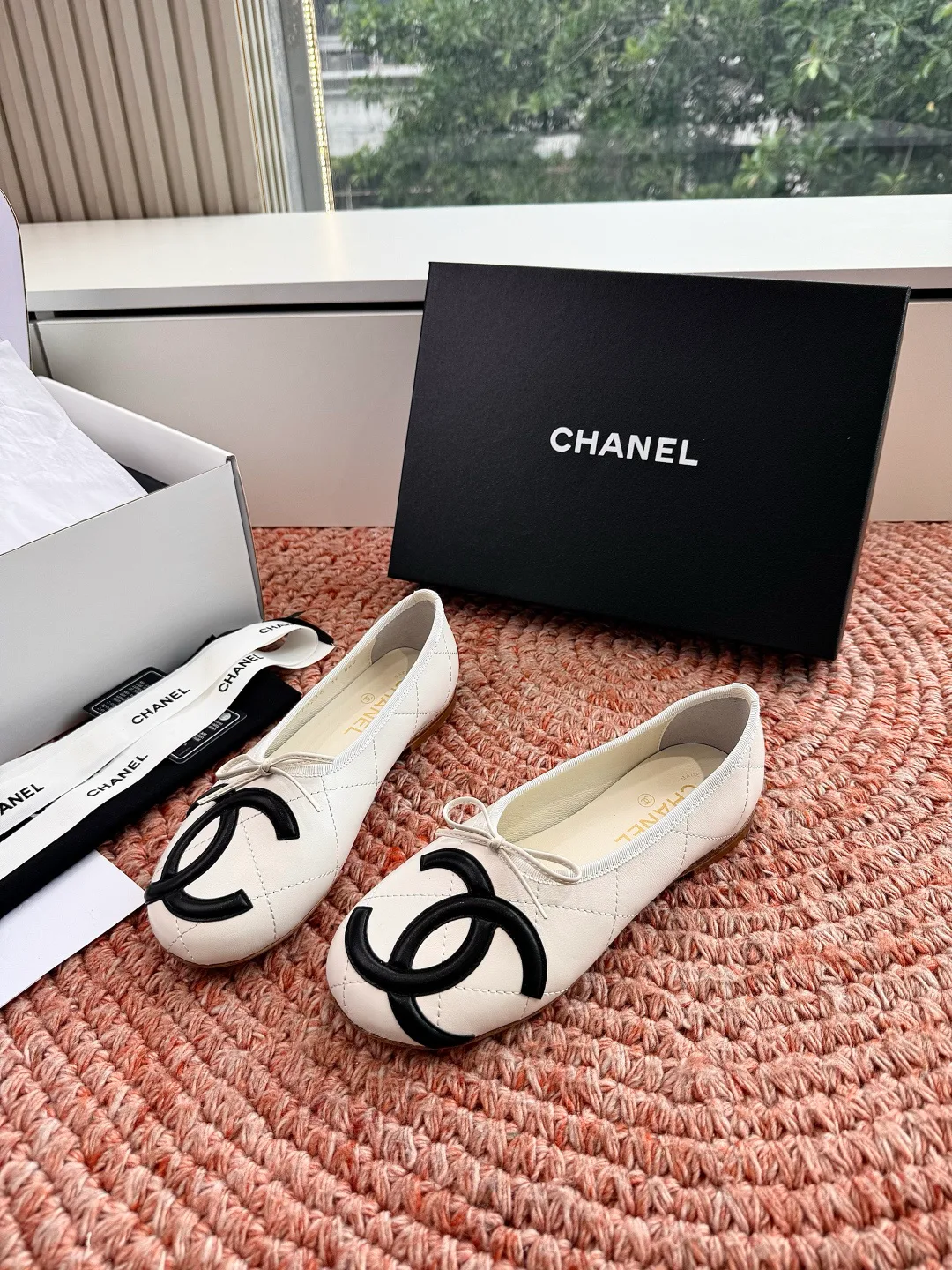 Women's Ballet Flats CHANEL 17599904