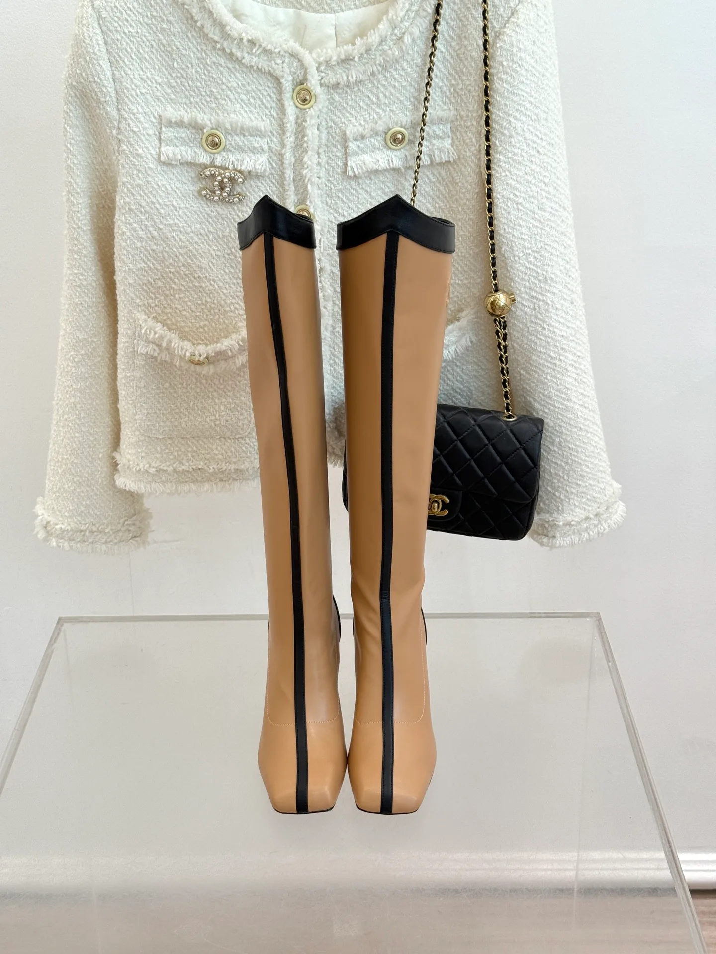 Women's Boots CHANEL 17425407