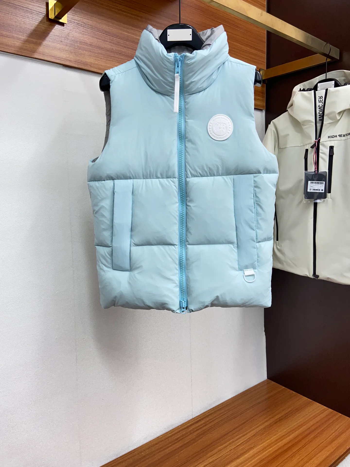 Жилеты Мужские Canada Goose 18684498