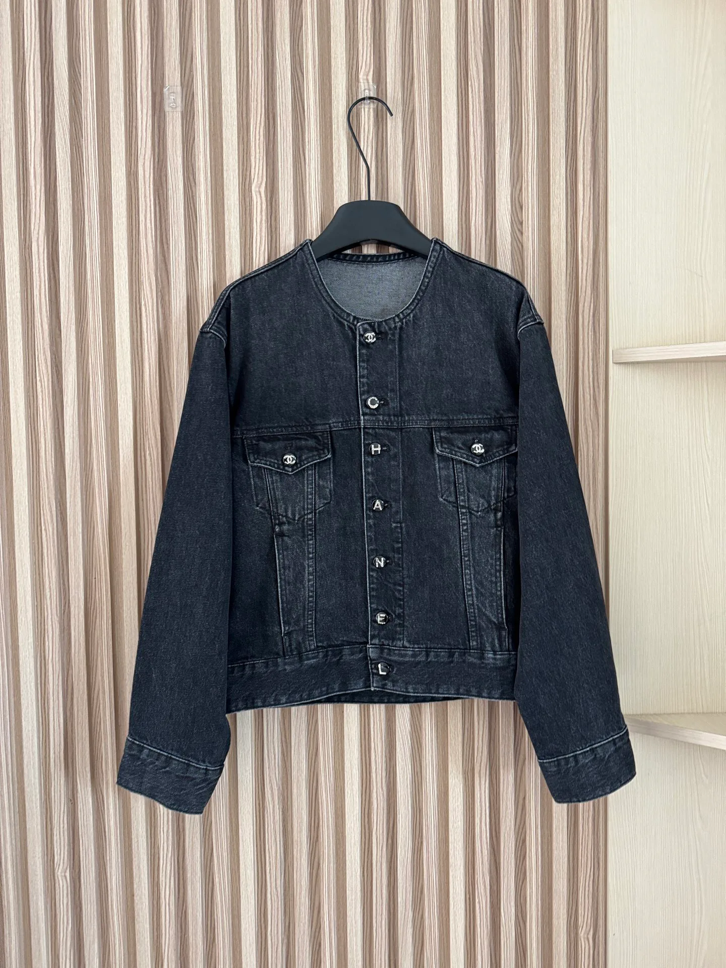 Women's Jackets And Down Jackets CHANEL 18174607