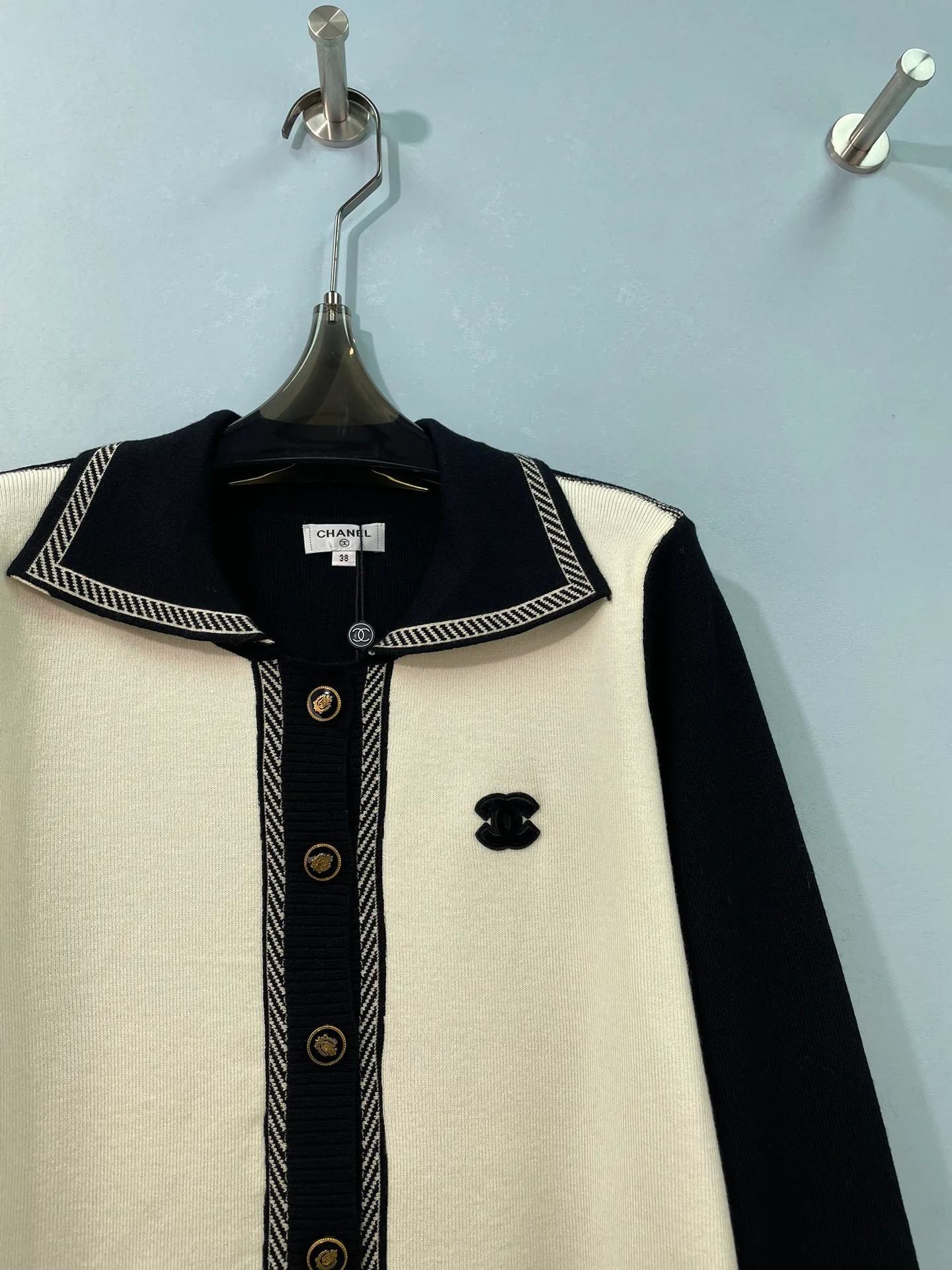 Women's Jumpers And Sweaters CHANEL 18151206