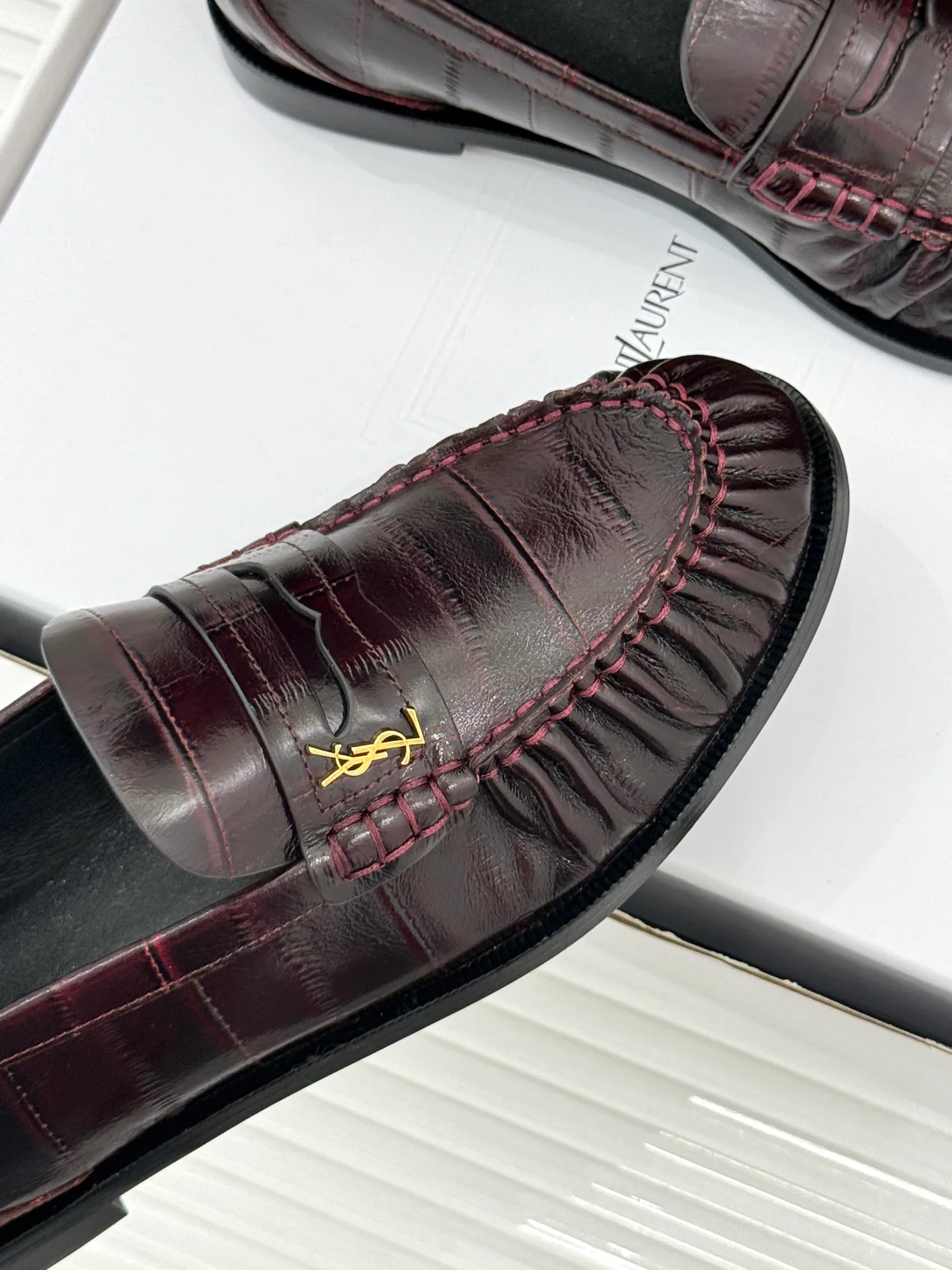 Women's Loafers And Moccasins SAINT LAURENT 17514979