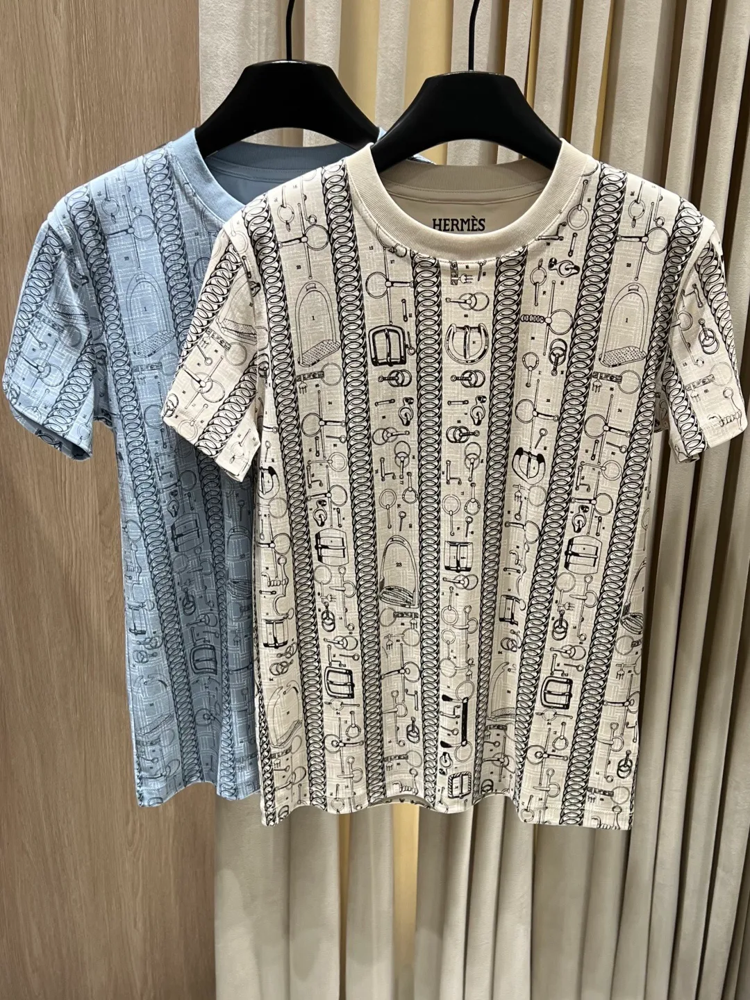 Women's T-Shirts HERMES 16857045