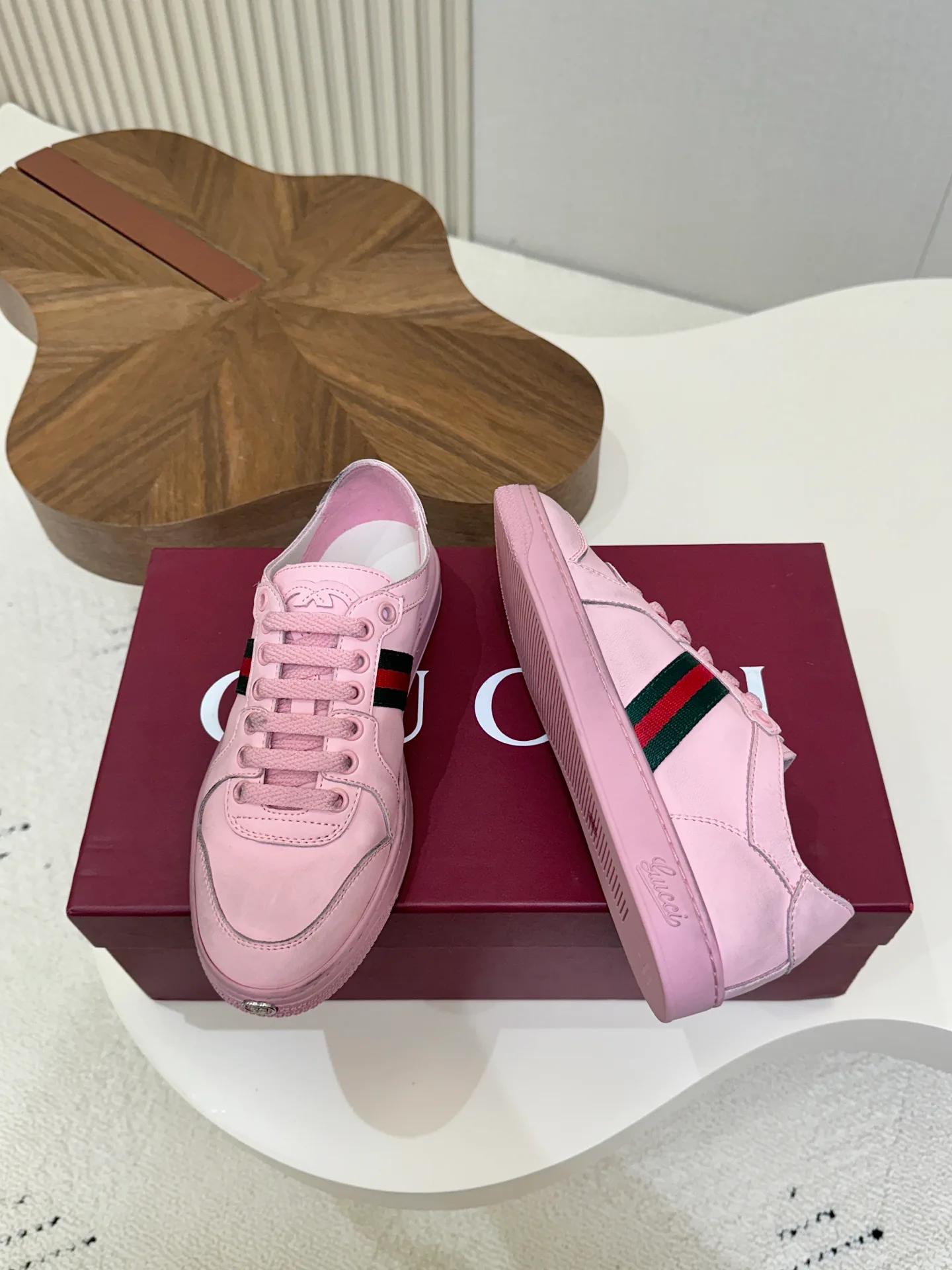 Women's Sneakers GUCCI 17571665
