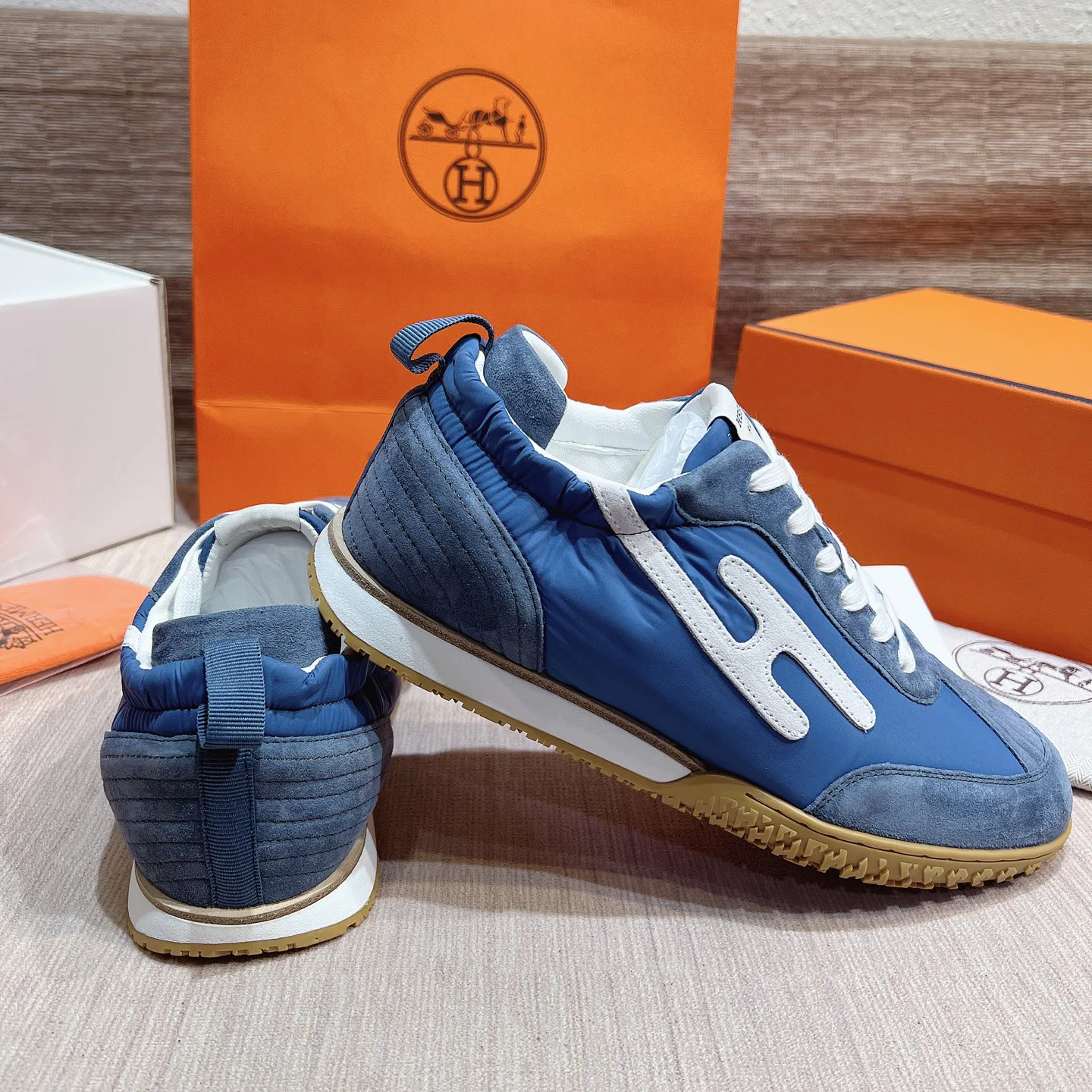 Women's Sneakers HERMES 17749544