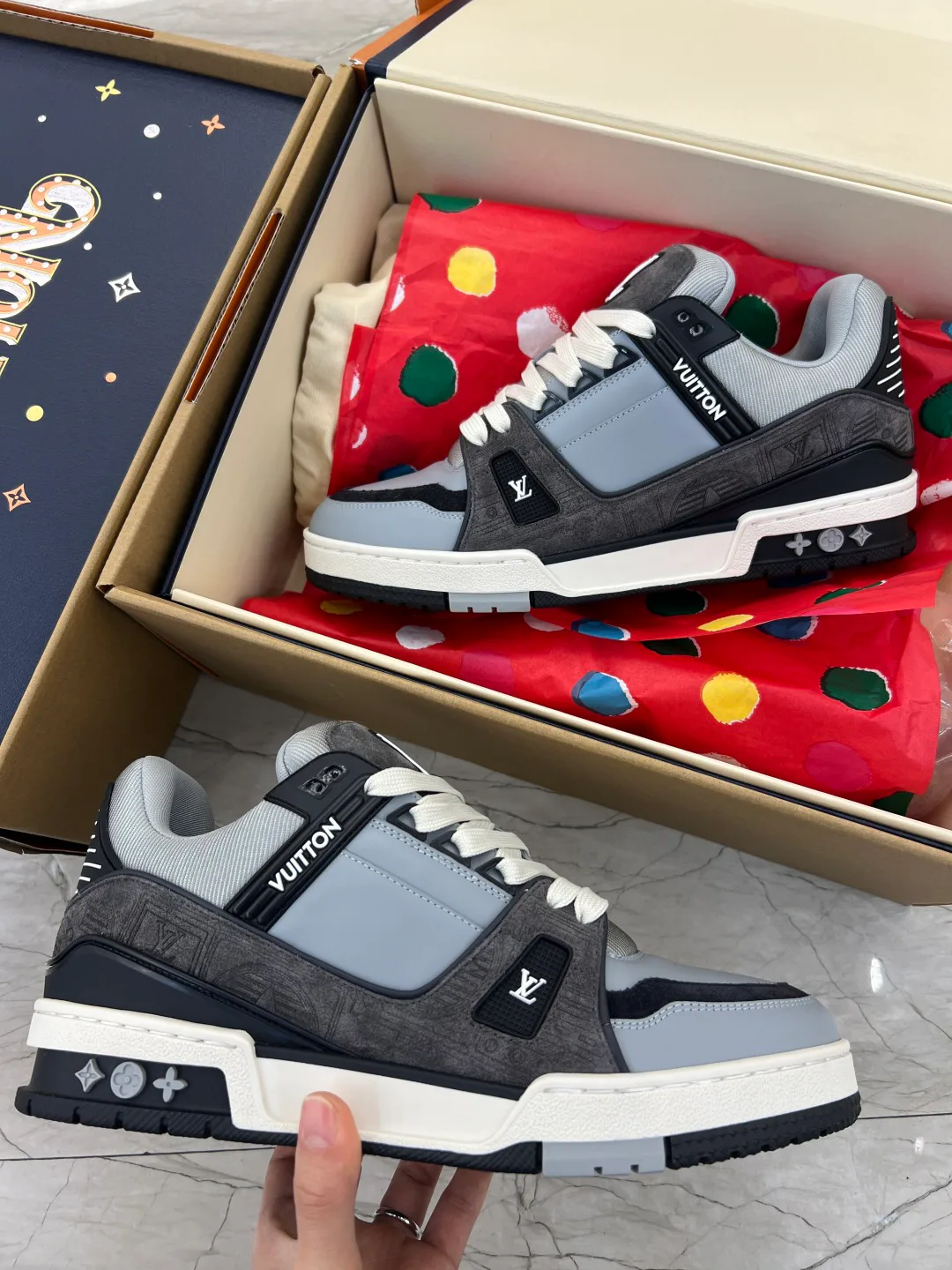 Men's Sneakers LOUIS VUITTON 17941661