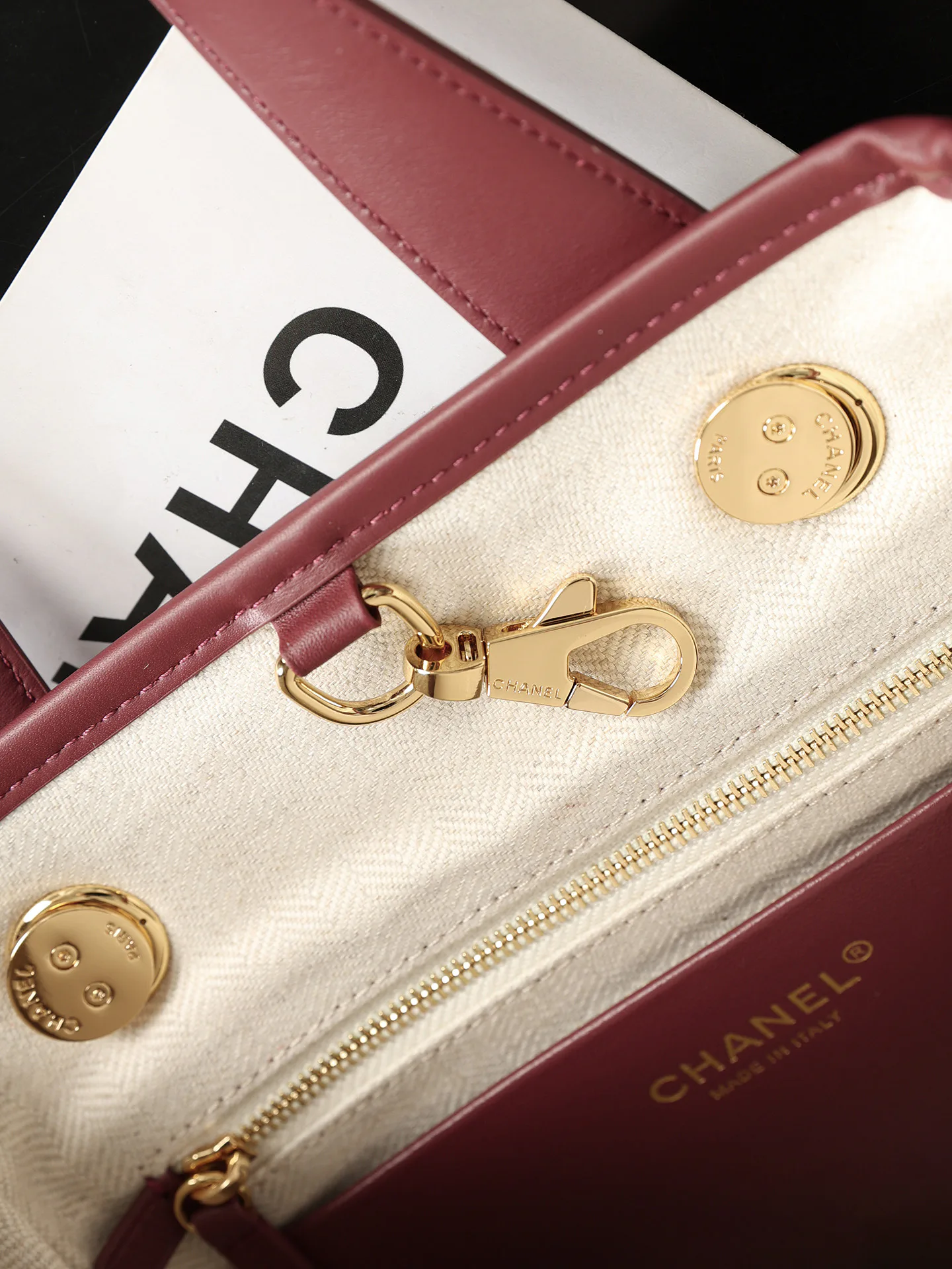 Women's Classic Handbags CHANEL 17878629
