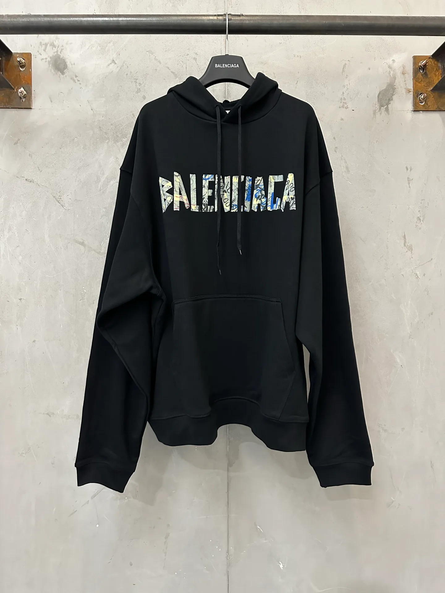 Men's Sweatshirts And Hoodies BALENCIAGA 18178812
