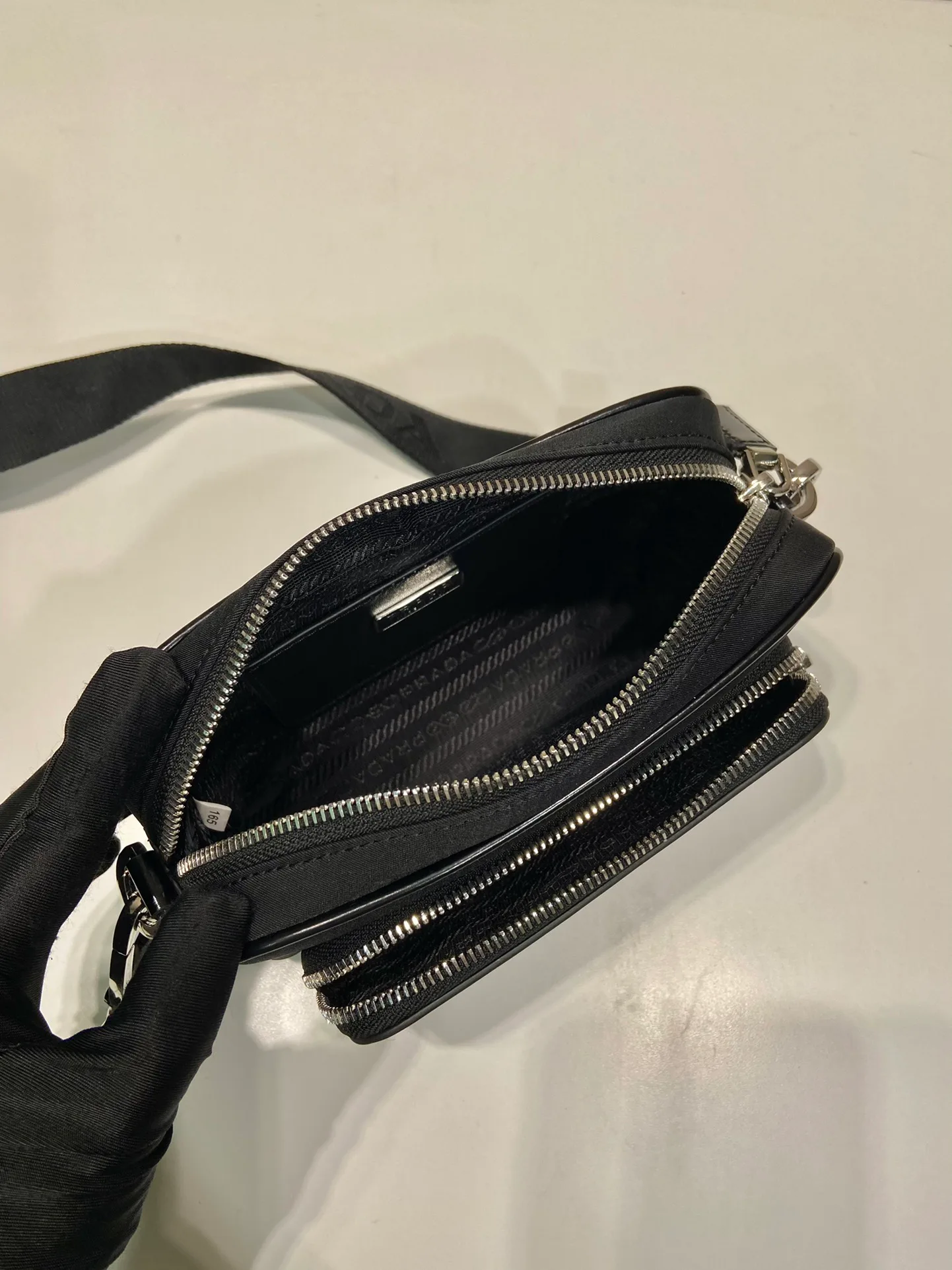Сумки На Ремне Женские Prada 18585458