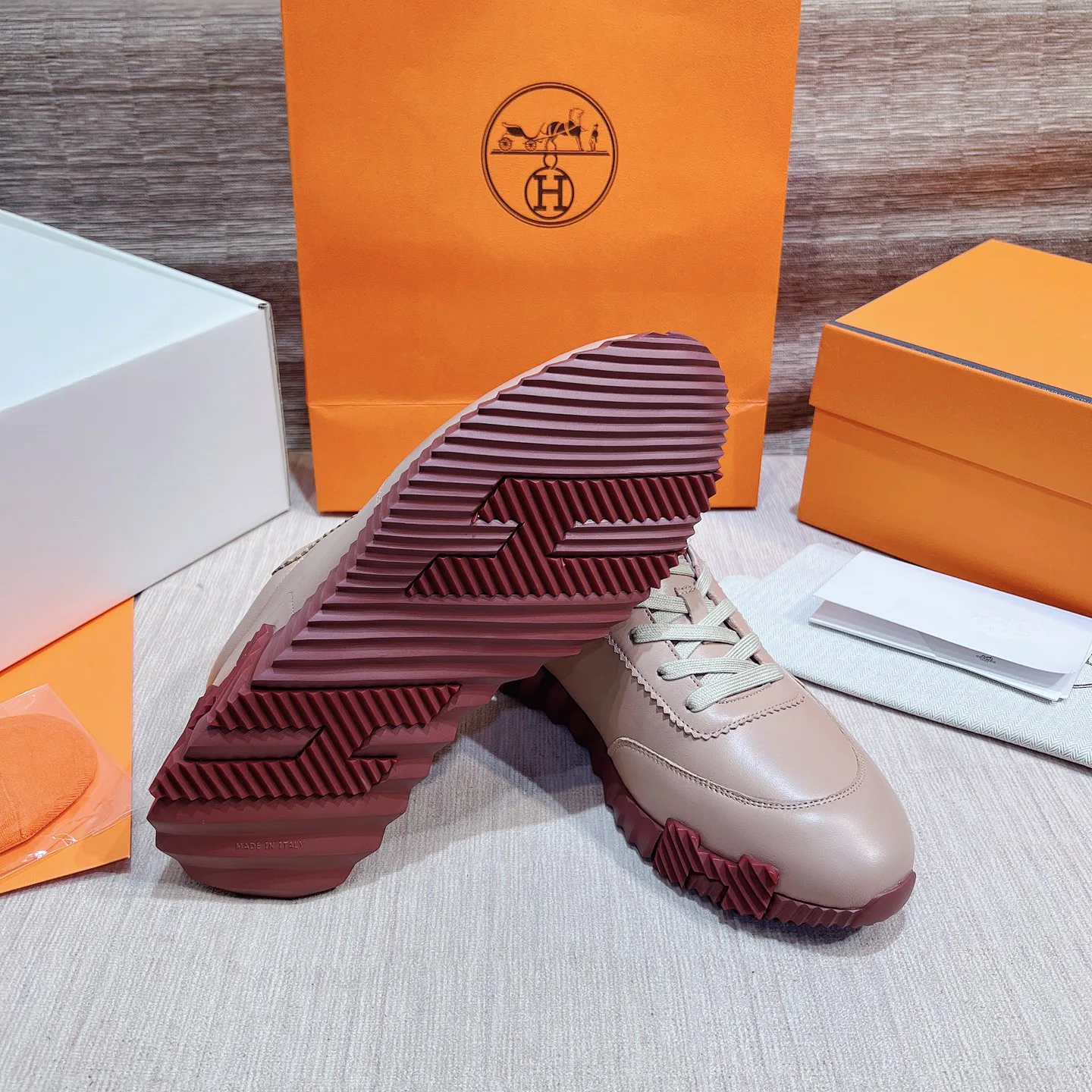 Women's Sneakers HERMES 17749547