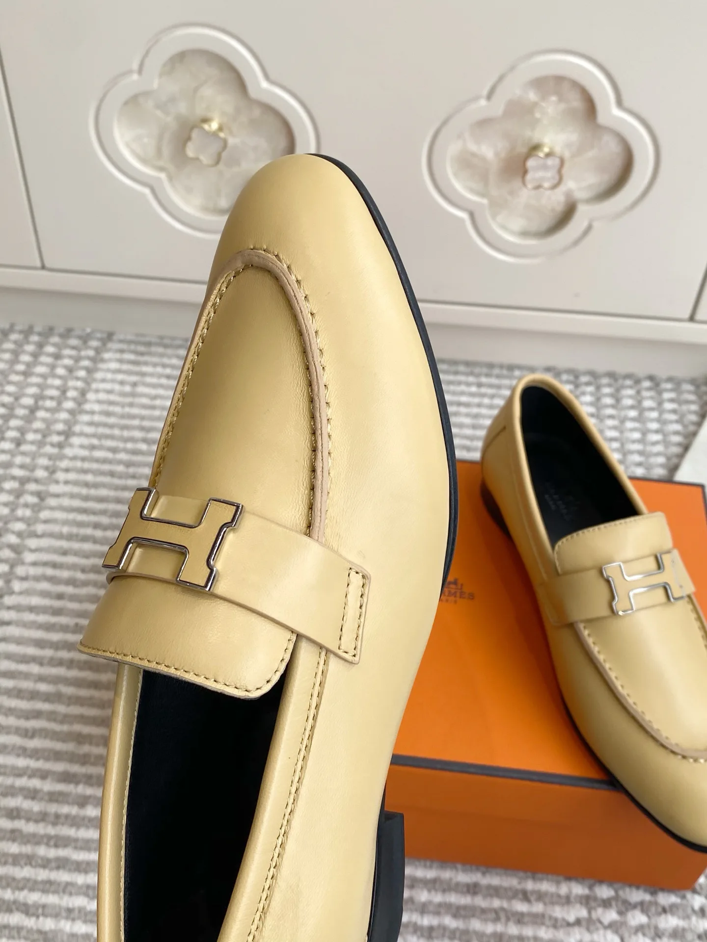 Women's Loafers And Moccasins HERMES 17739506
