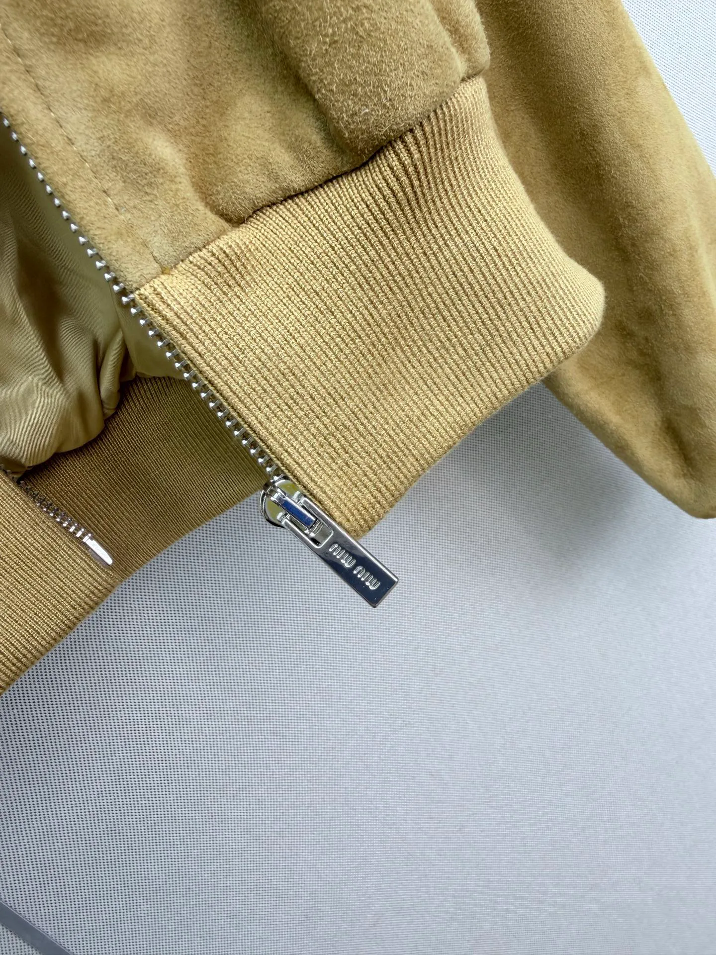 Women's Leather Jackets And Sheepskin Coats MIU MIU 17288284