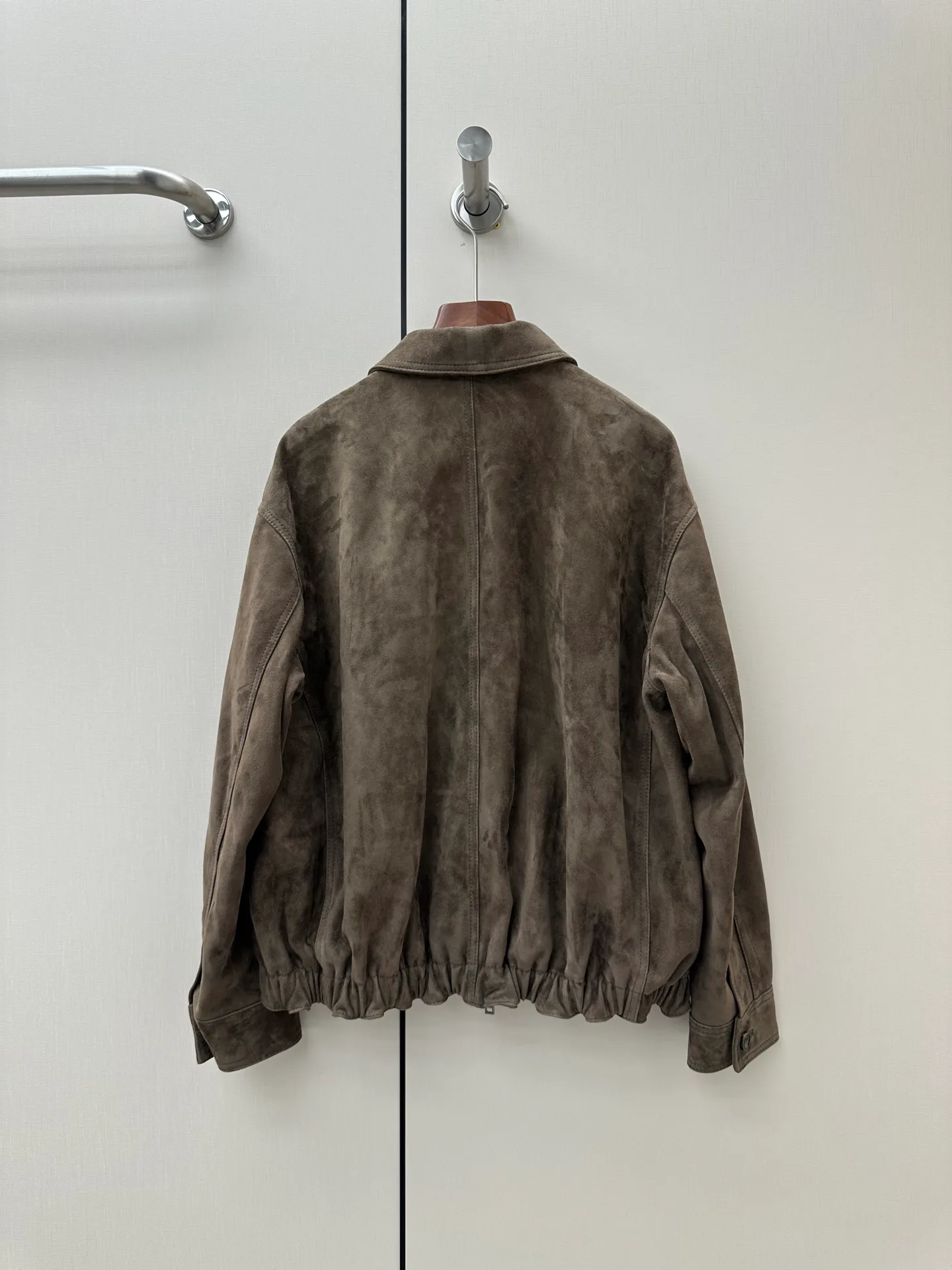 Women's Leather Jackets And Sheepskin Coats PRADA 17833057