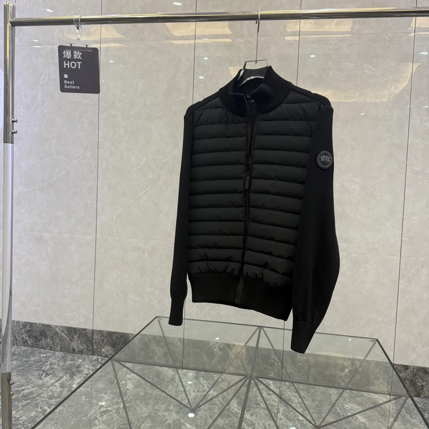 Куртки И Пуховики Женские Canada Goose 18615394