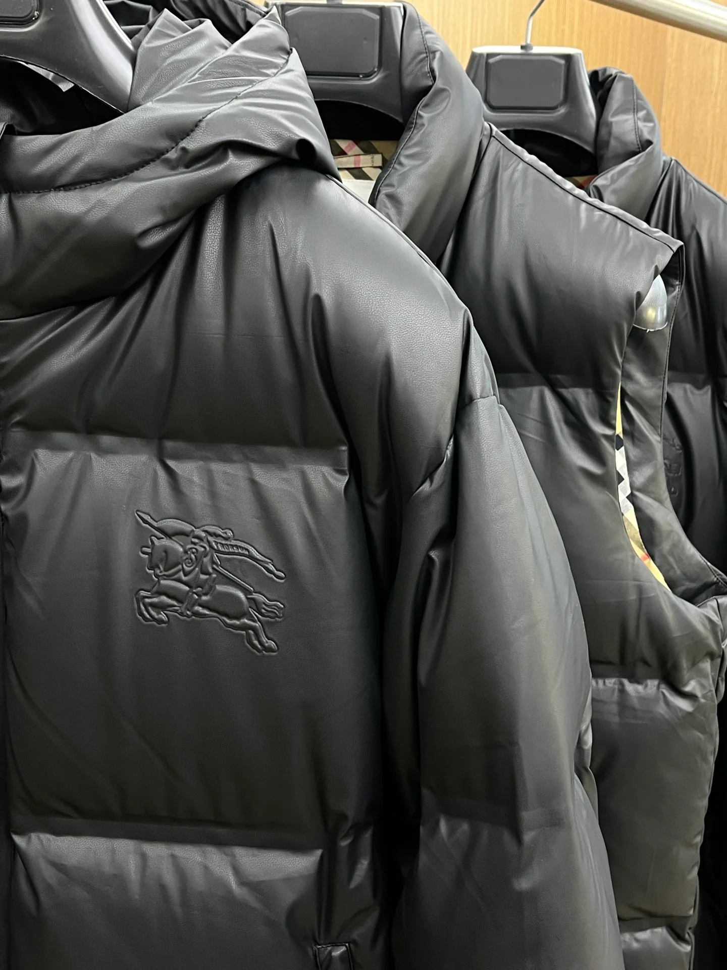 Men's Jackets And Down Jackets BURBERRY 18194611