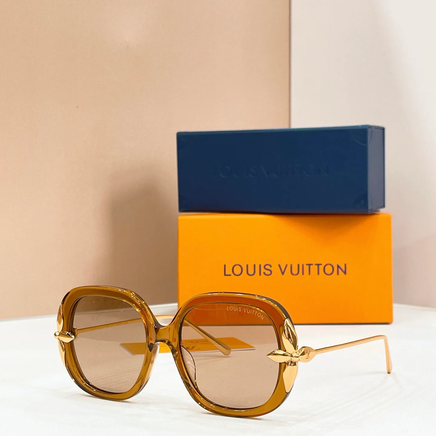 Glasses LOUIS VUITTON 17916297