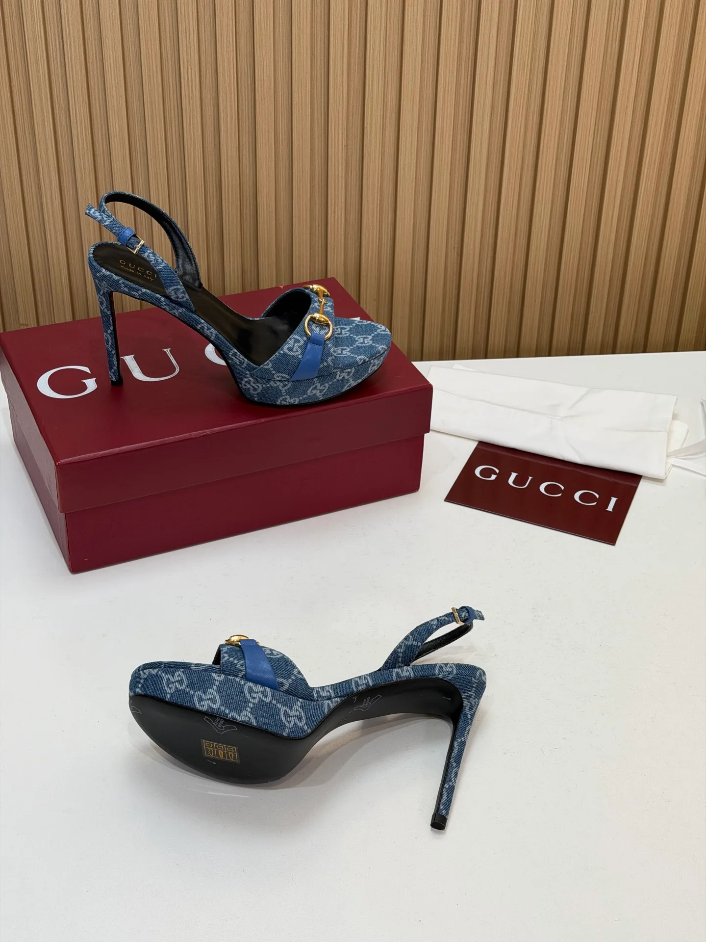 Women's Open-Toe Sandals GUCCI 18396266