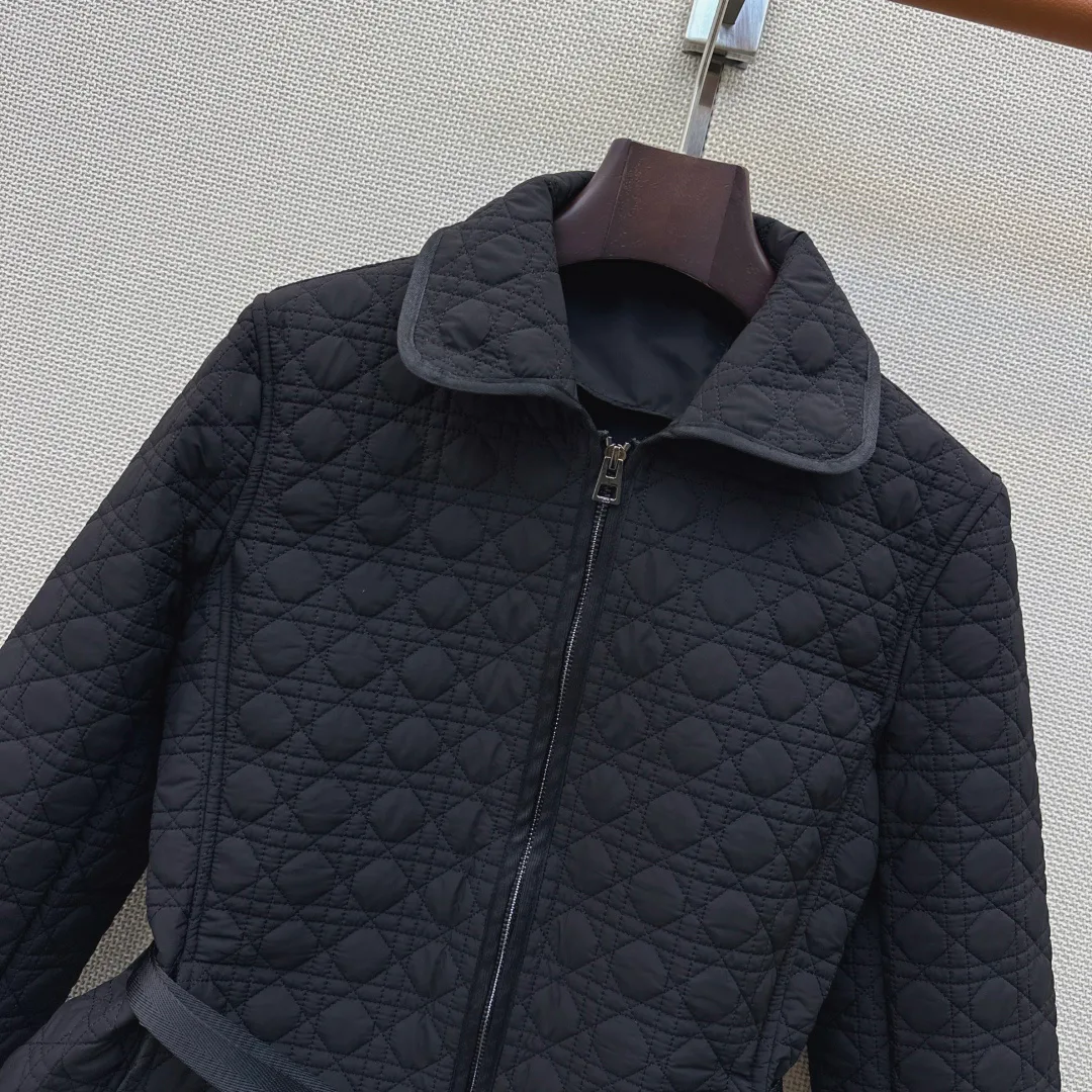 Куртки И Пуховики Женские Christian Dior 18605841