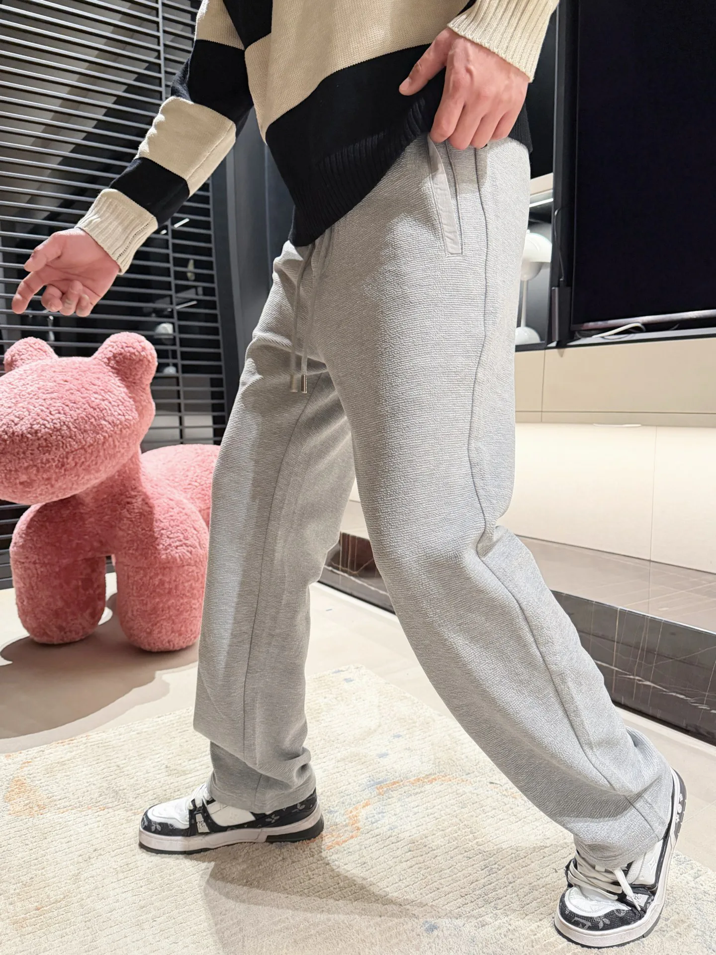 Men's Trousers PRADA 18499695