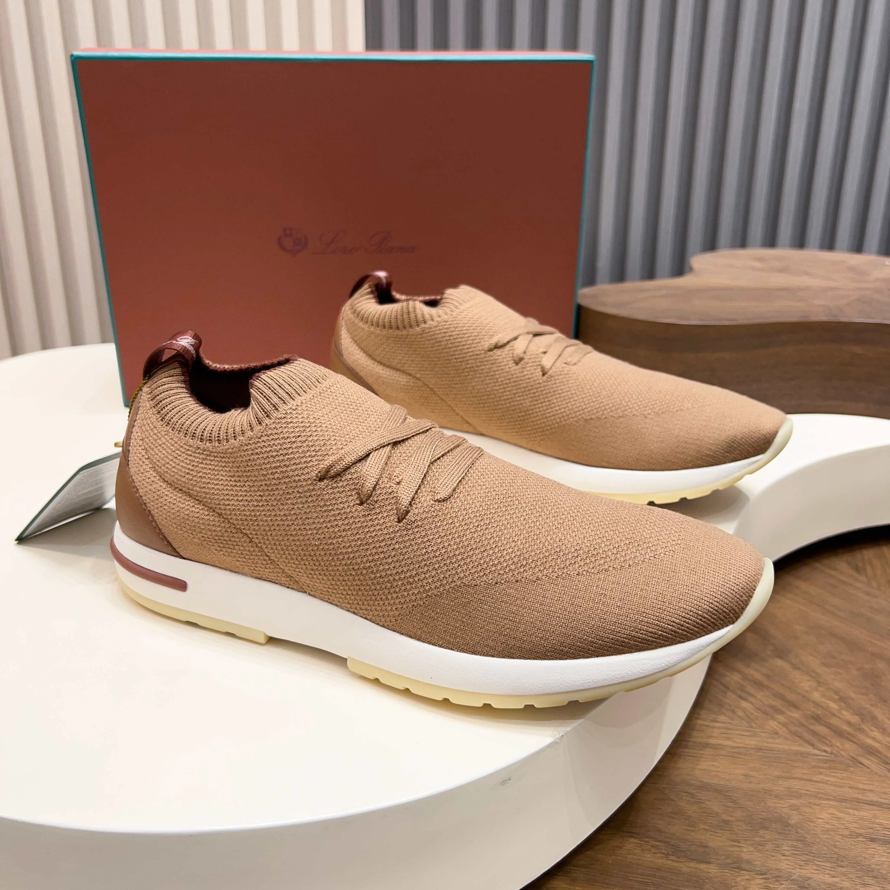 Men's Sneakers LORO PIANA 18250757