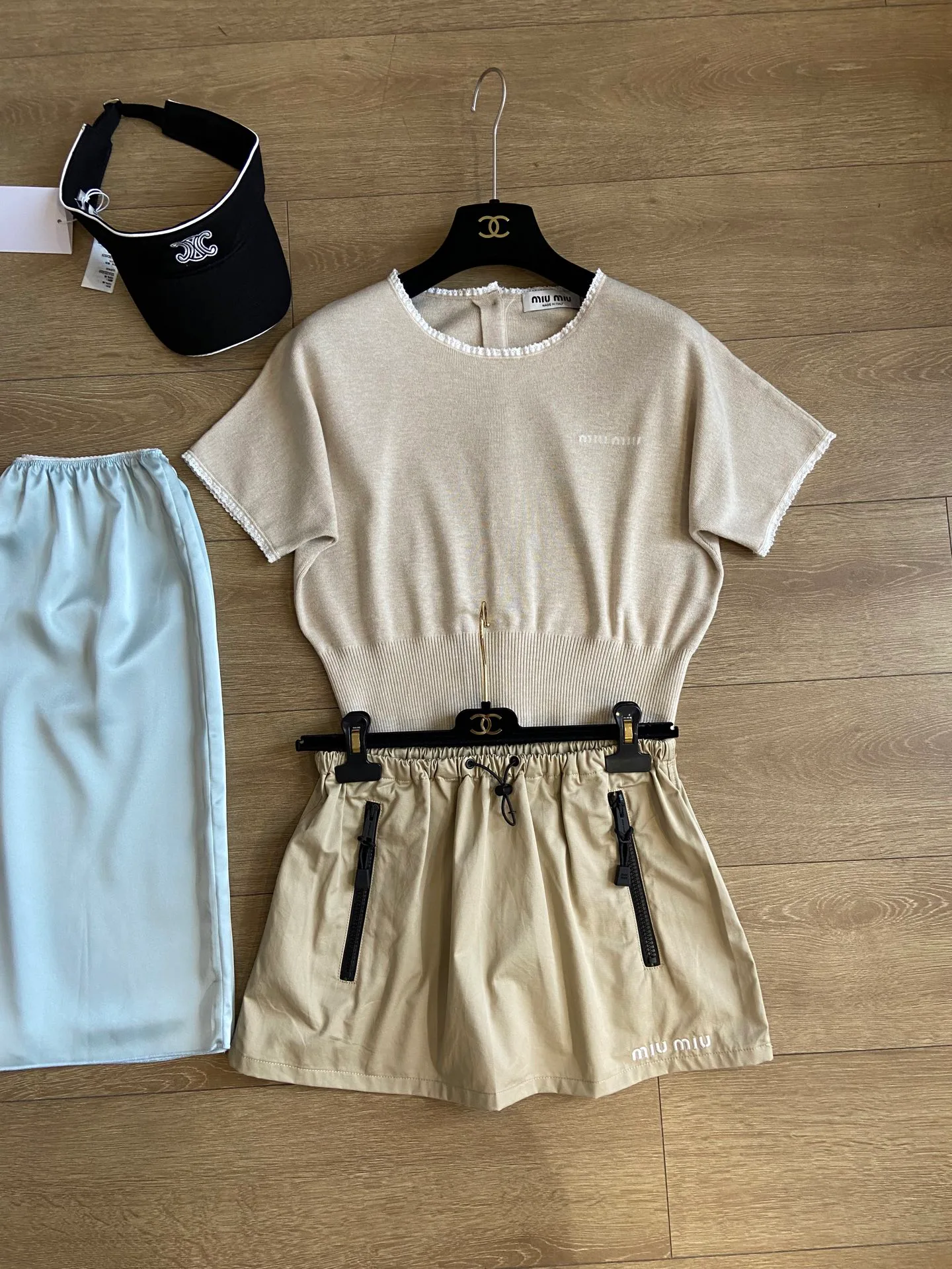 Women's Jumpers And Sweaters MIU MIU 17687389