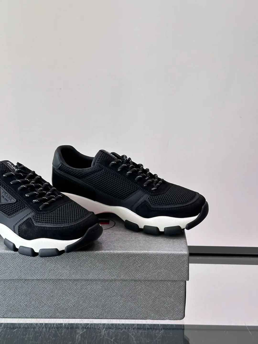 Men's Sneakers PRADA 18102779
