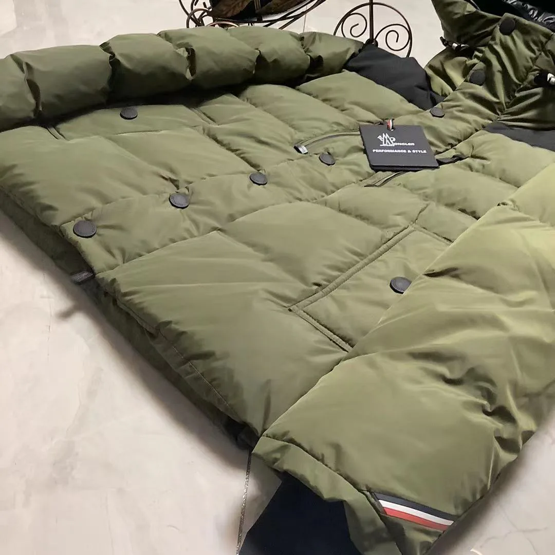 Men's Jackets And Down Jackets MONCLER 18111482