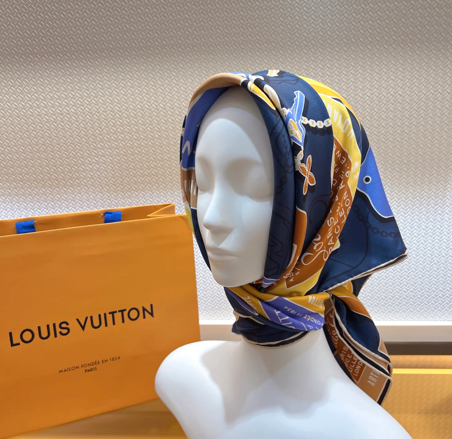 Silk Scarves LOUIS VUITTON 16885836