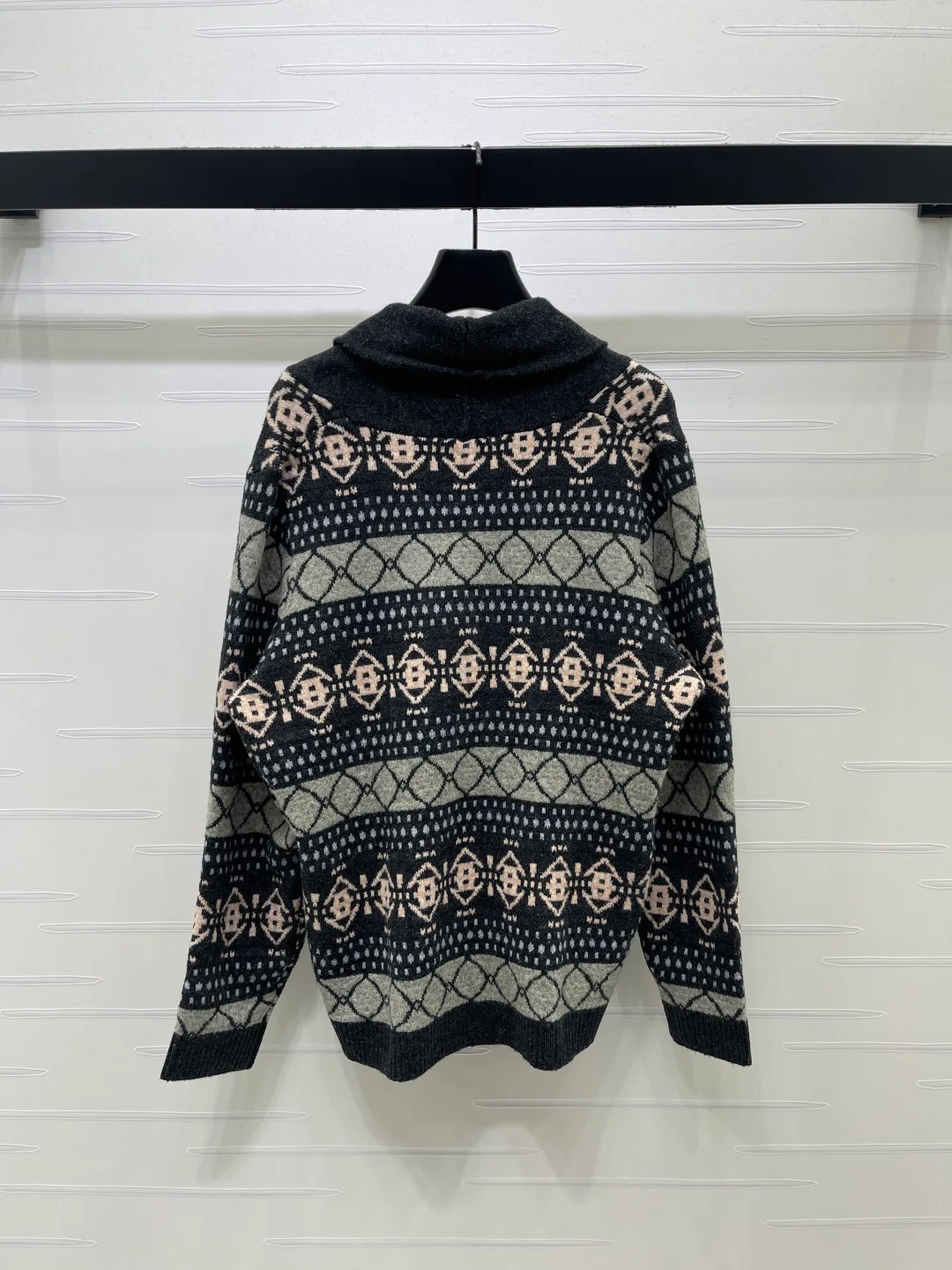 Women's Jumpers And Sweaters BRUNELLO CUCINELLI 18437152