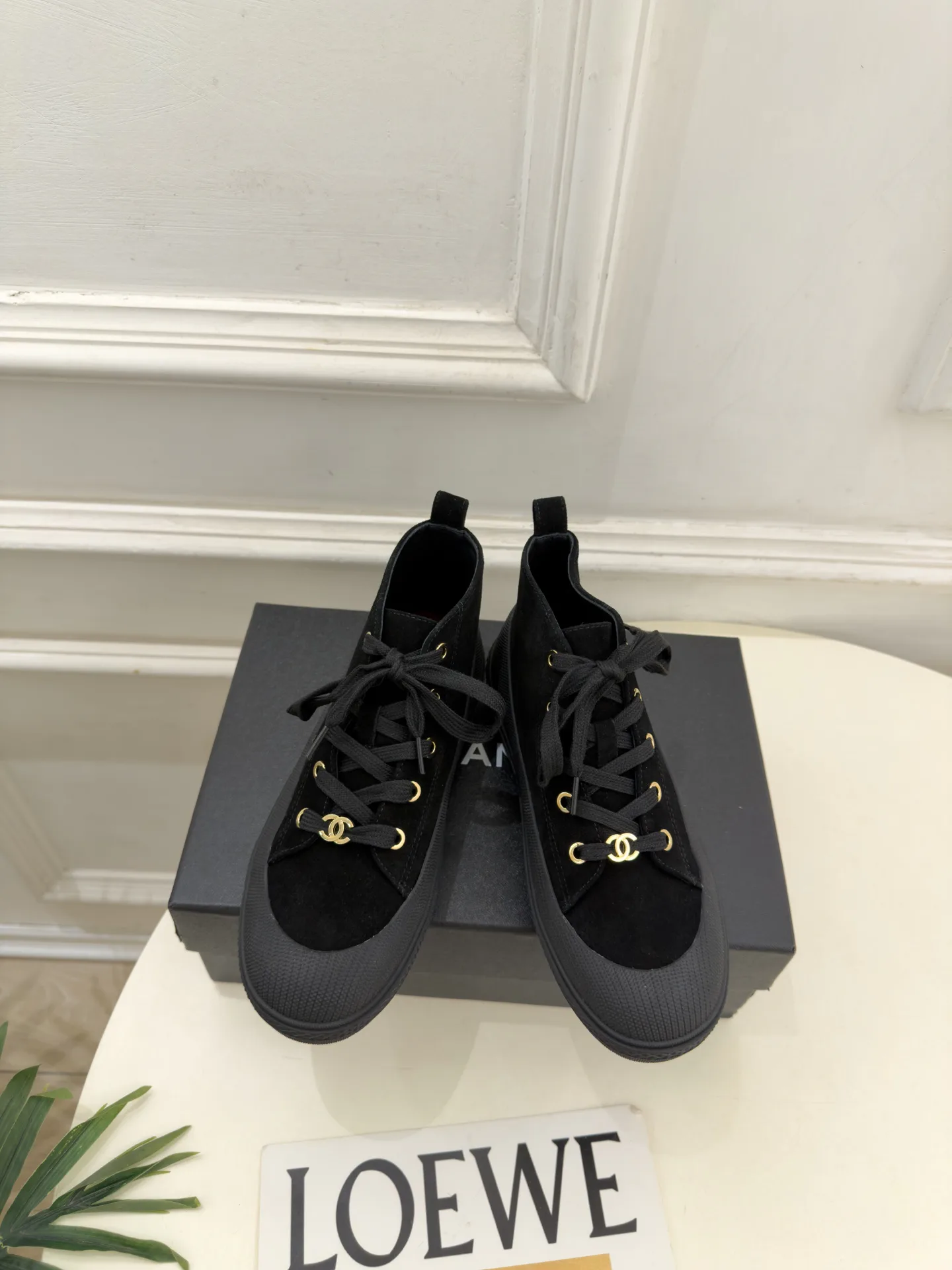Women's Sneakers CHANEL 18346897
