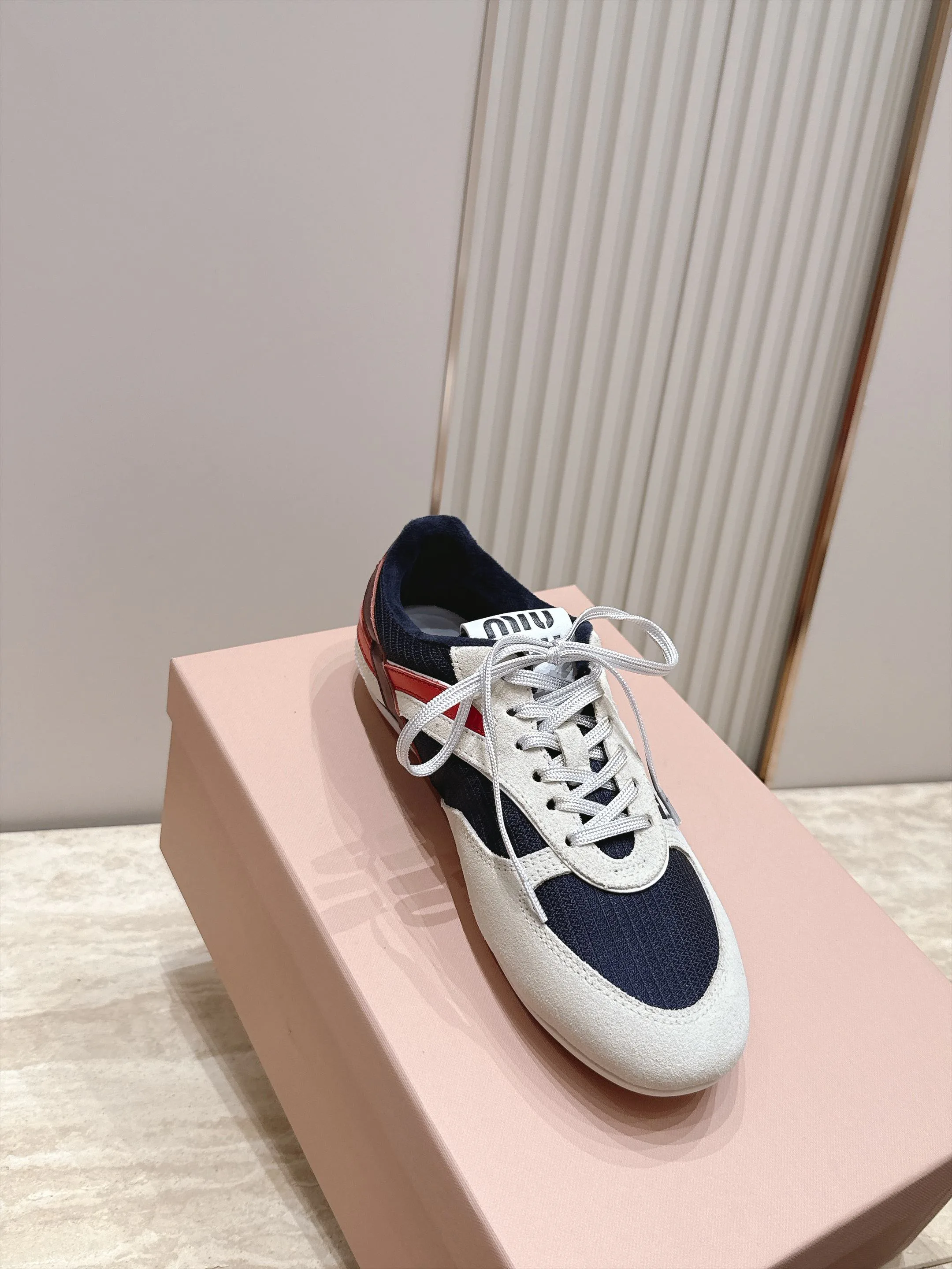 Women's Sneakers MIU MIU 17963746