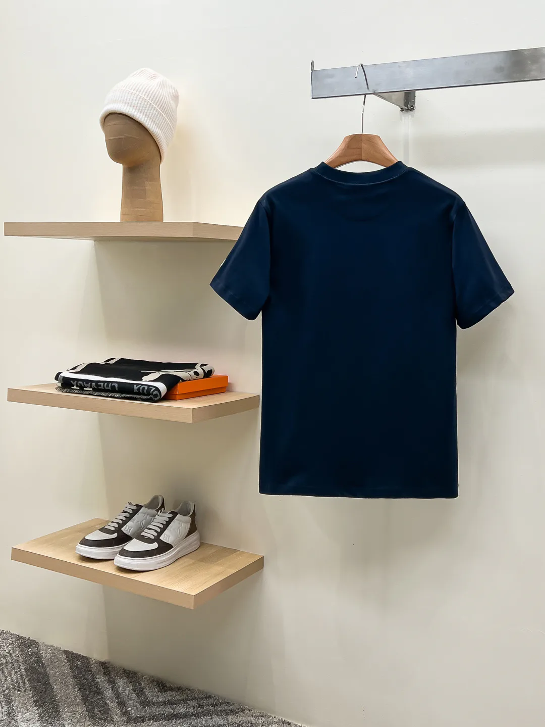 Men's T-Shirts MONCLER 18499485