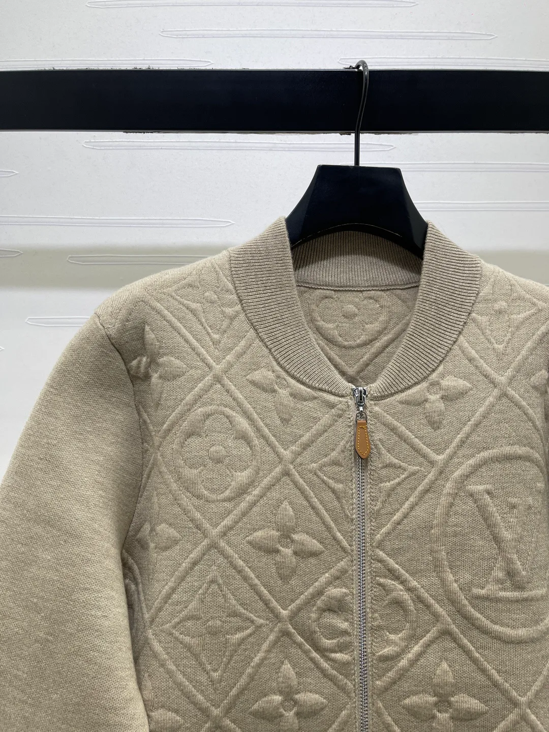 Джемперы И Свитеры Женские Louis Vuitton 18680775
