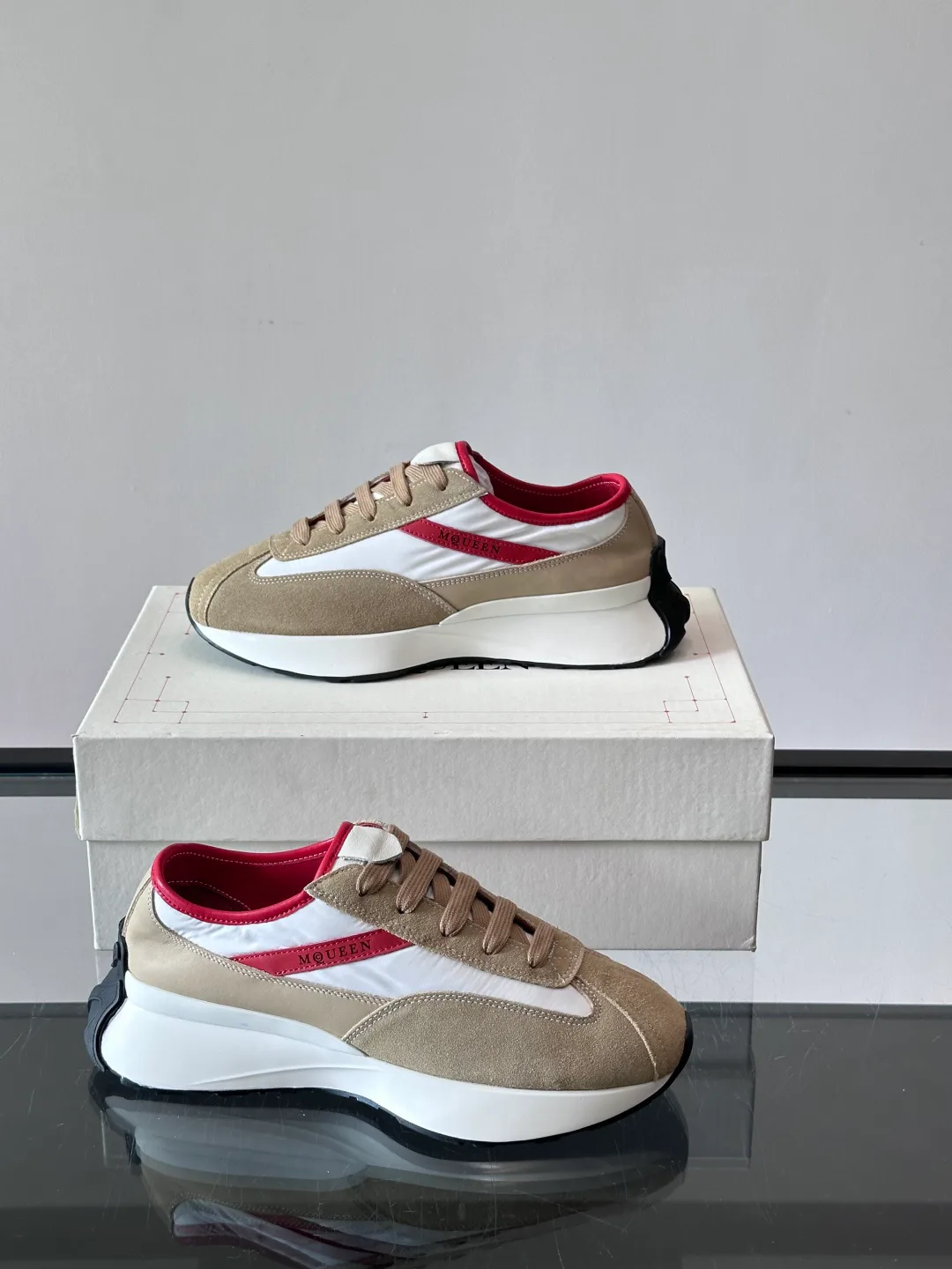 Women's Sneakers ALEXANDER MCQUEEN 17354164