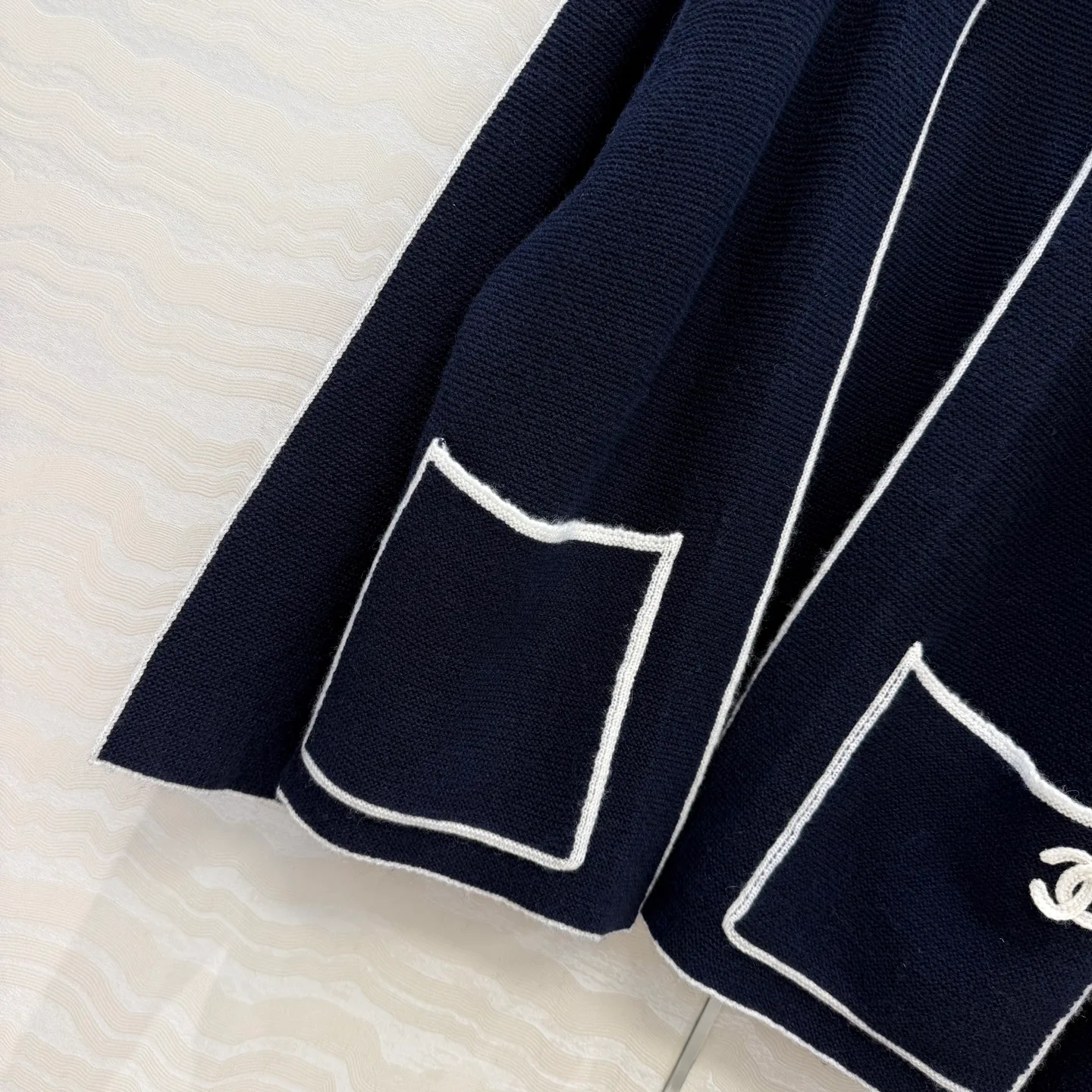 Women's Jumpers And Sweaters CHANEL 16918957