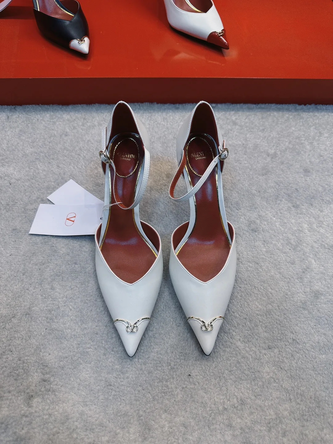 Women's Heels VALENTINO 17922387