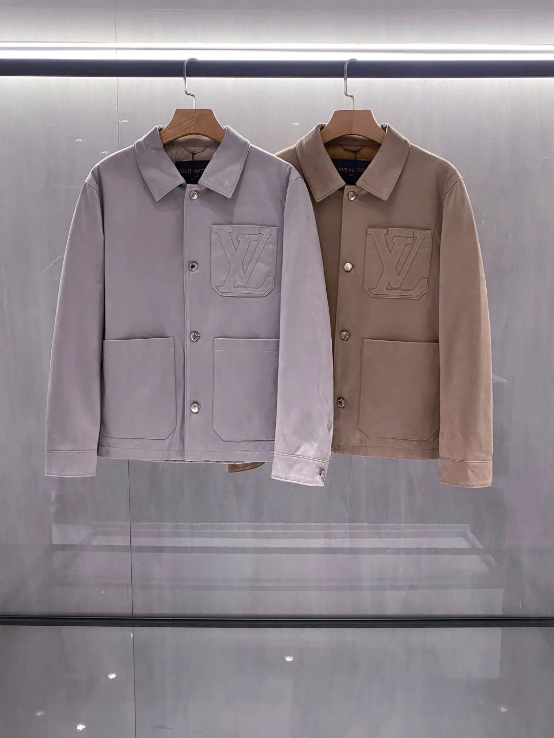 Куртки И Пуховики Мужские Louis Vuitton 18572314