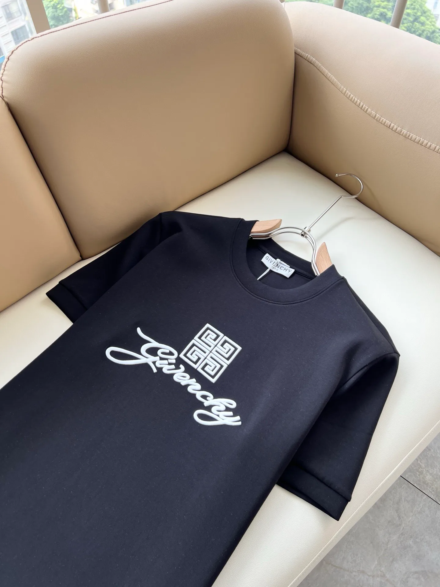 Men's T-Shirts GIVENCHY 18495612