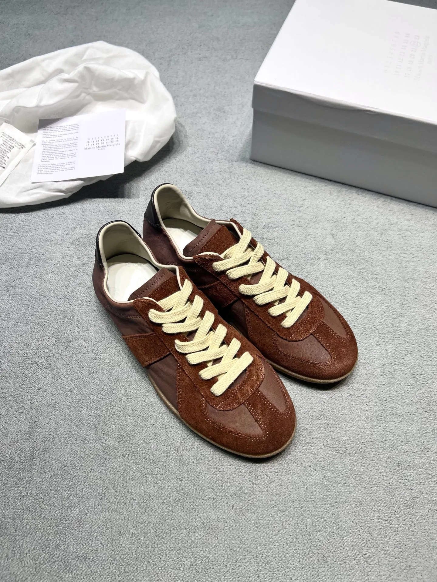 Women's Sneakers MAISON MARGIELA 18366873