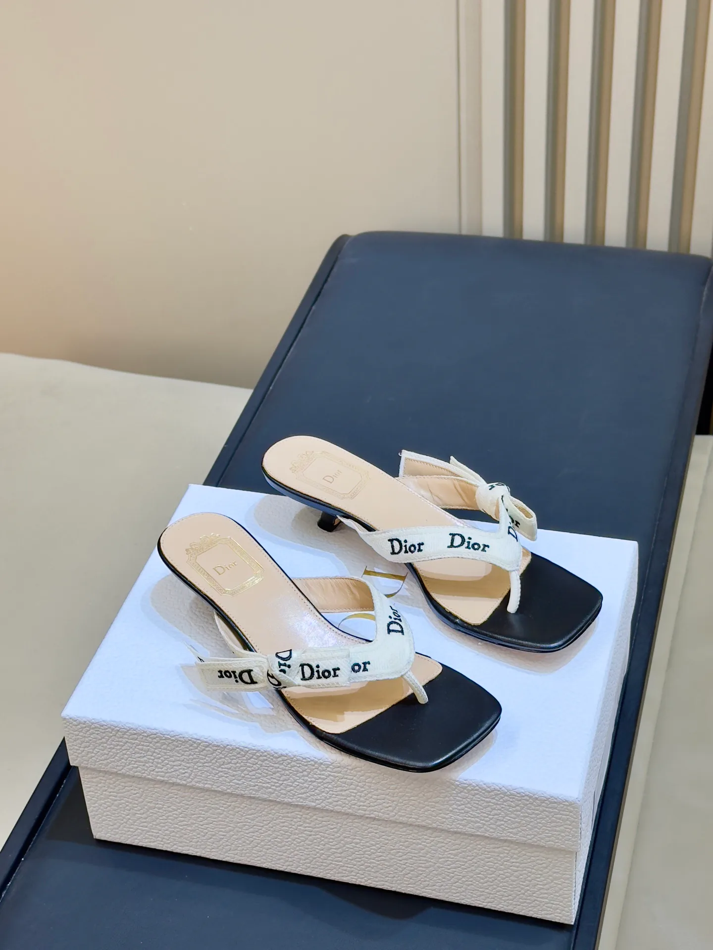 Women's Open-Toe Sandals CHRISTIAN DIOR 18073532