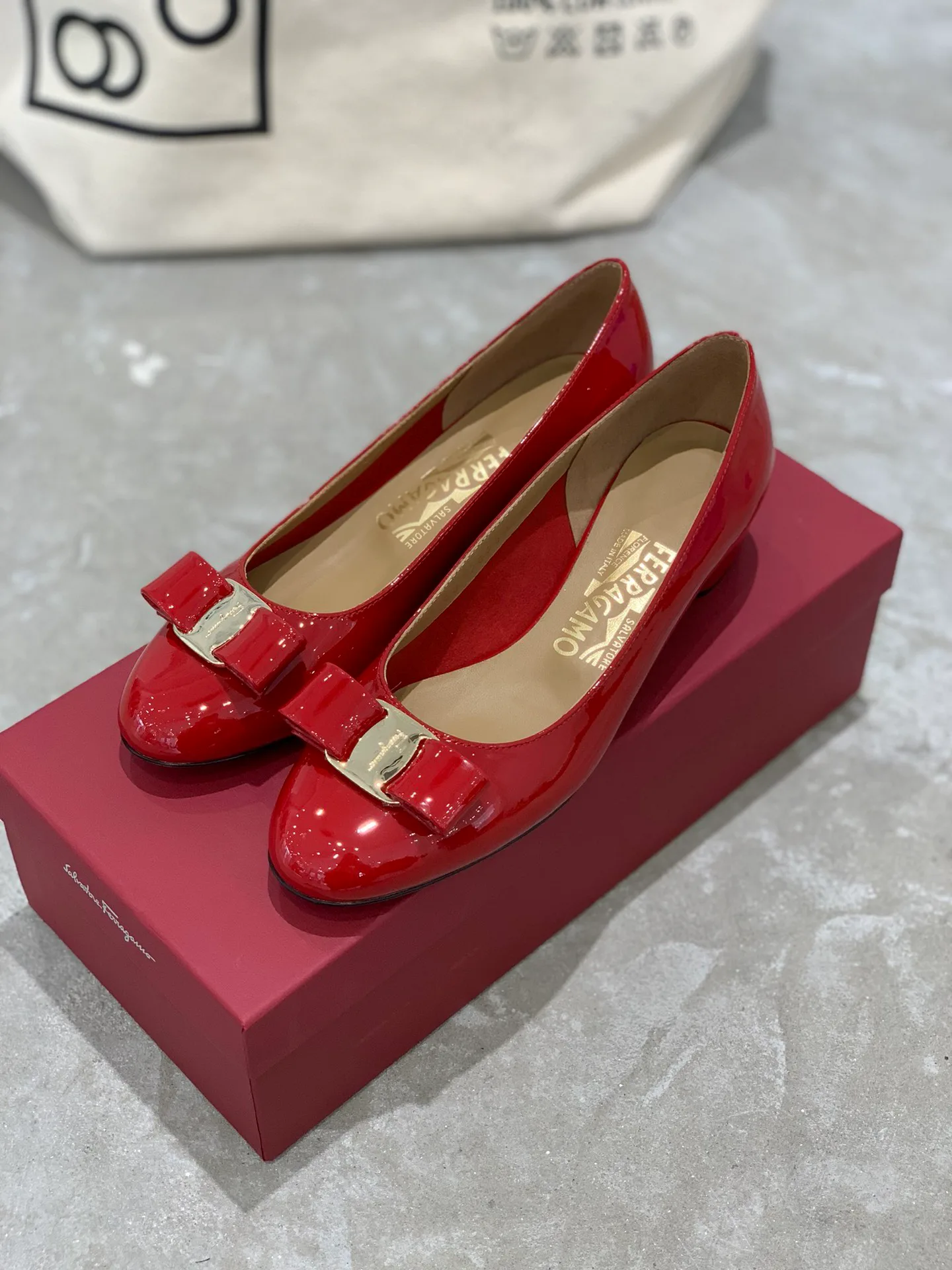 Women's Heels SALVATORE FERRAGAMO 18340711