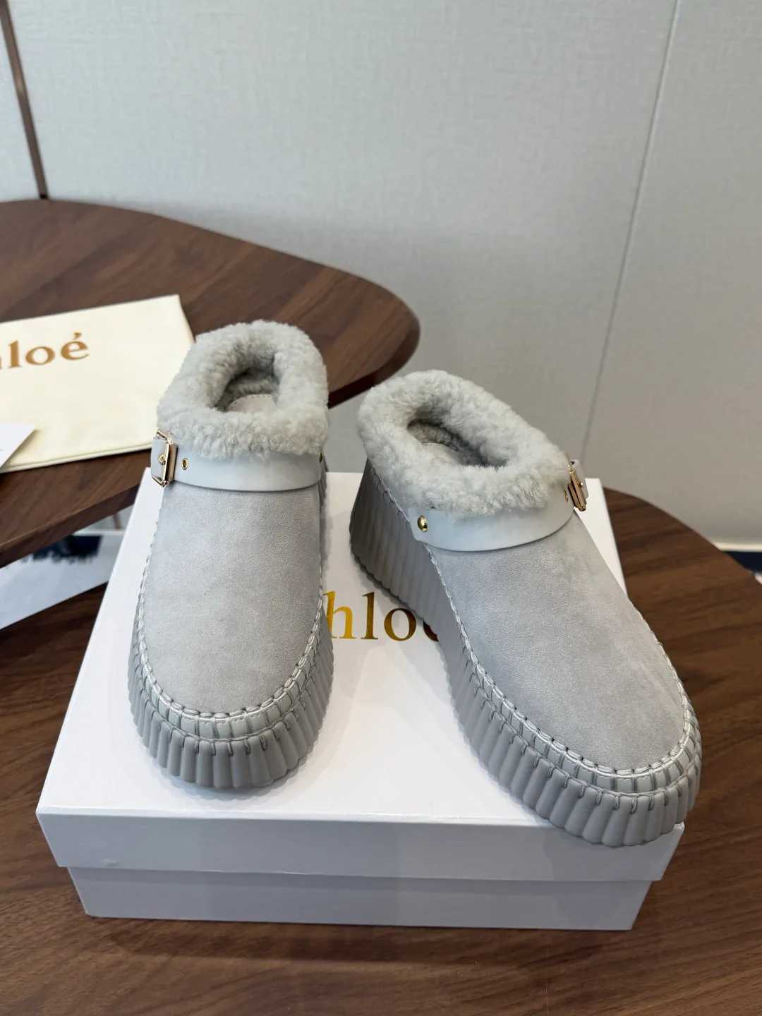 Women's Ugg Boots CHLOE 18511634